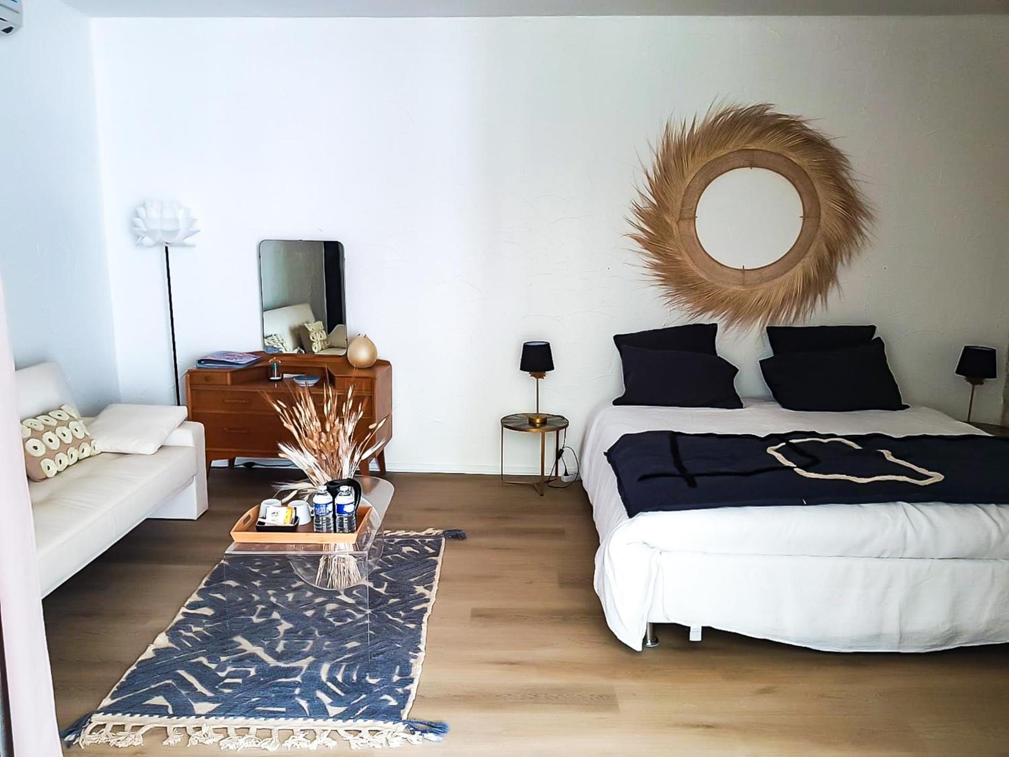King Room with Garden View - Photo 2