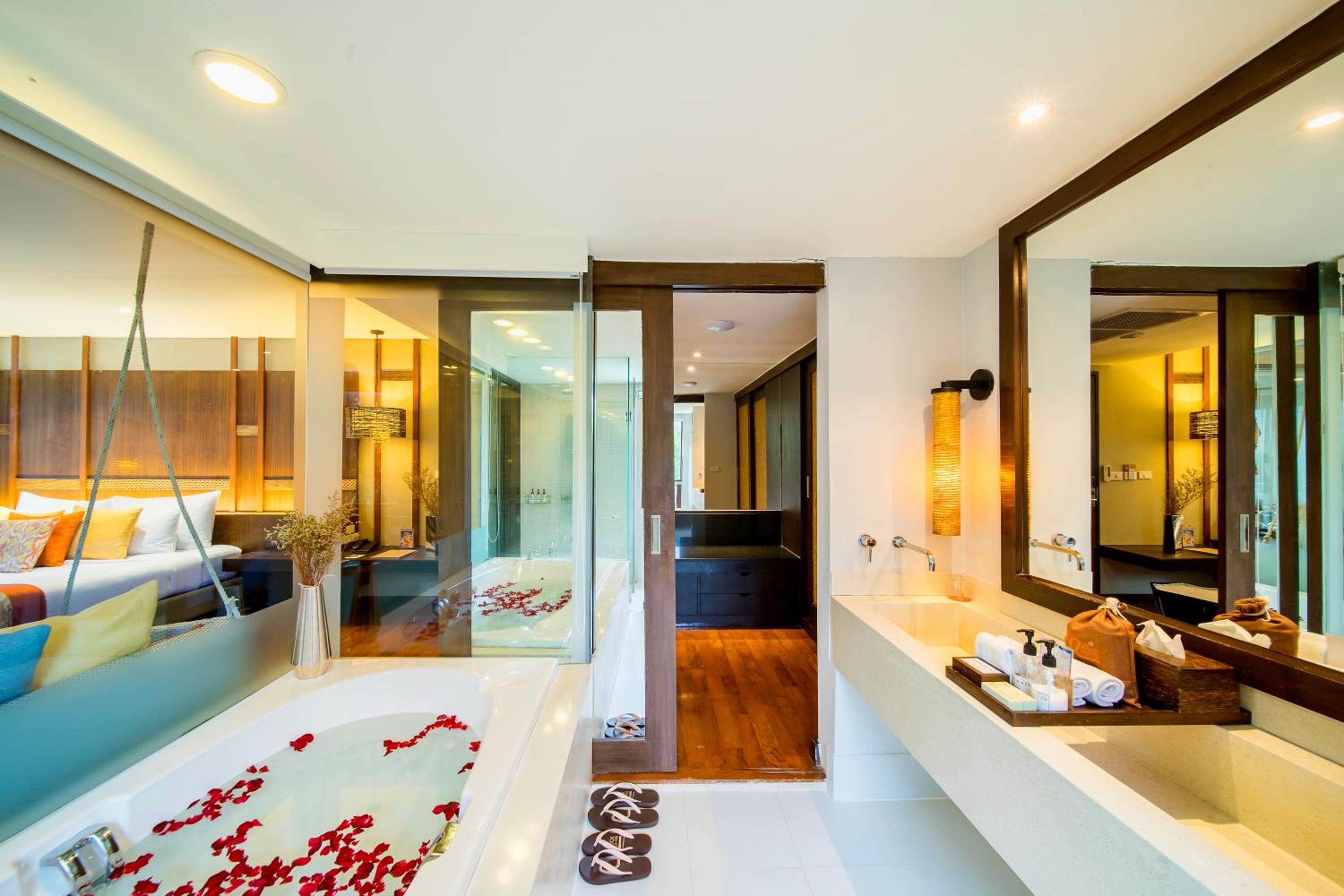 Pearl Suite Spa-Dinner Package - Photo 6