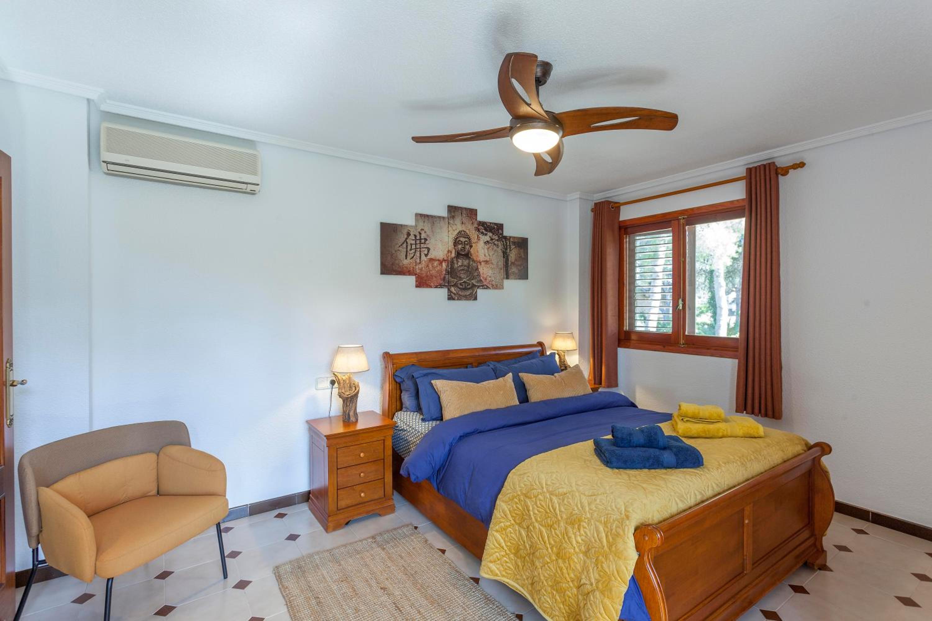 Villa photo 2