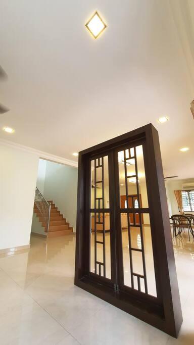 Four-Bedroom House photo 2