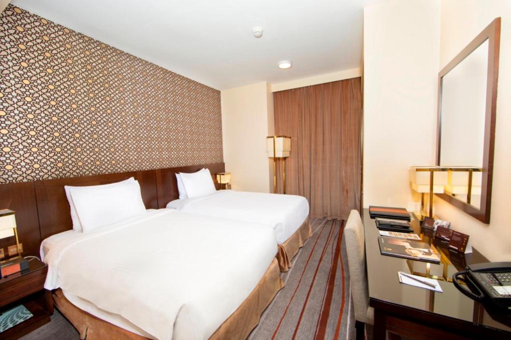Standard Three Rooms Suite With Three Washrooms Without Living Room photo 1