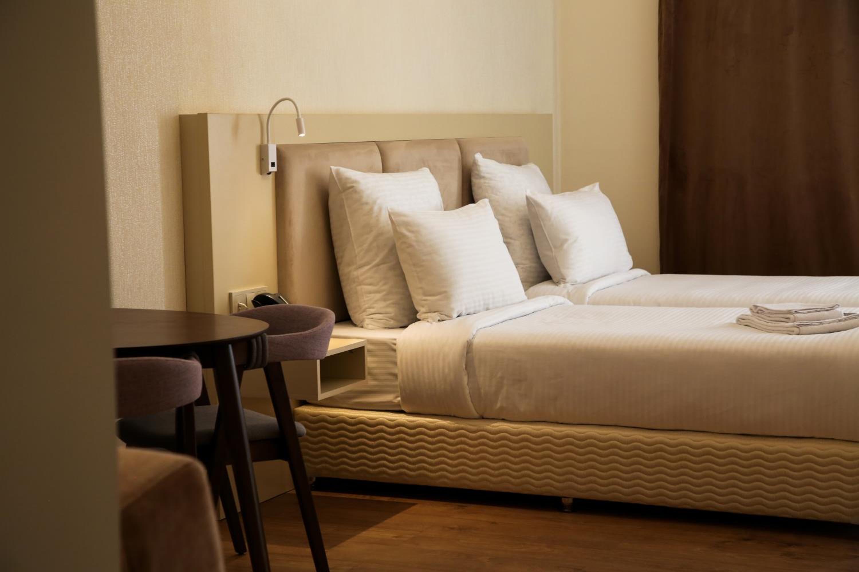 Comfort Triple Room photo 3