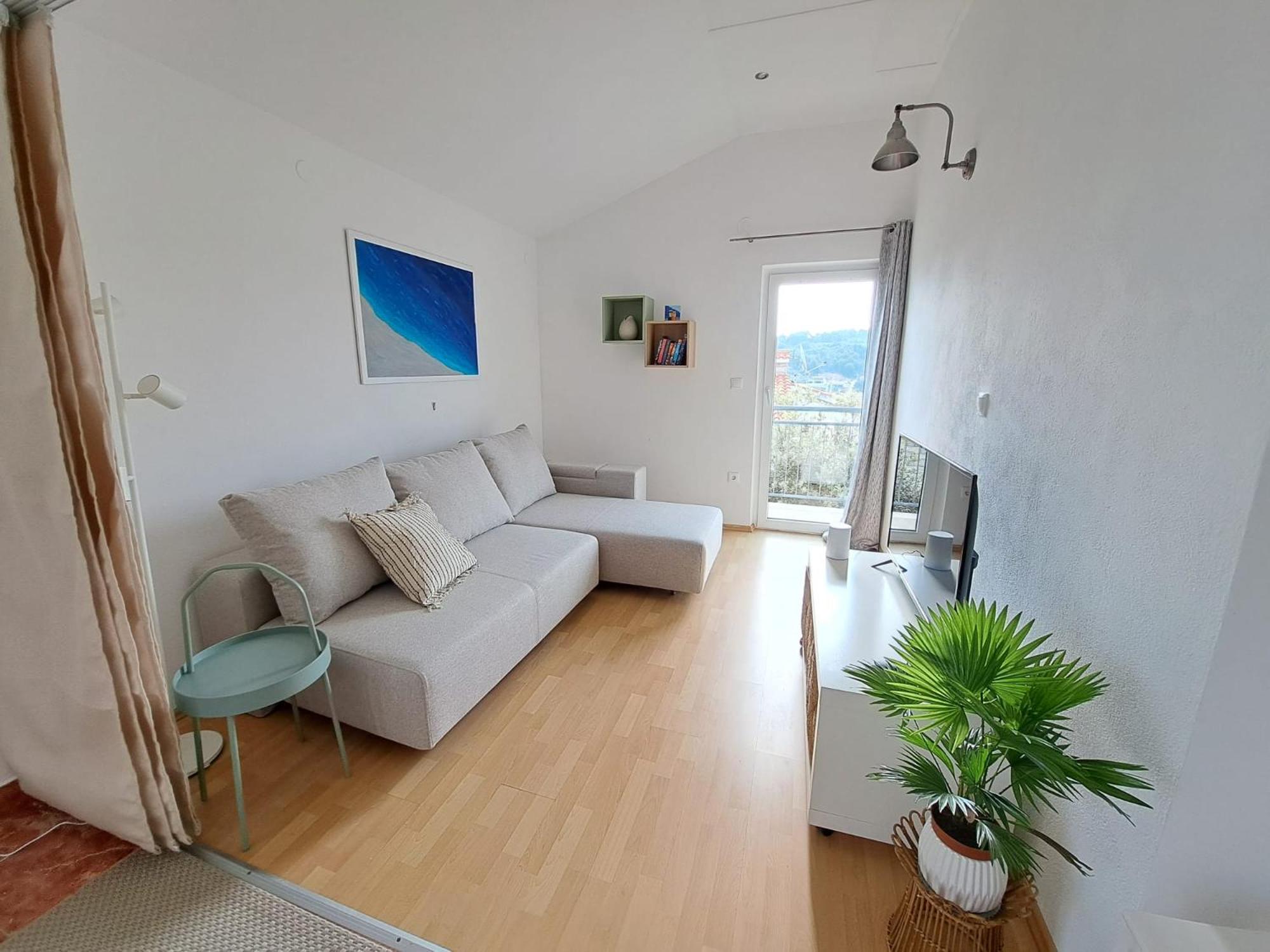 Apartment with Sea View