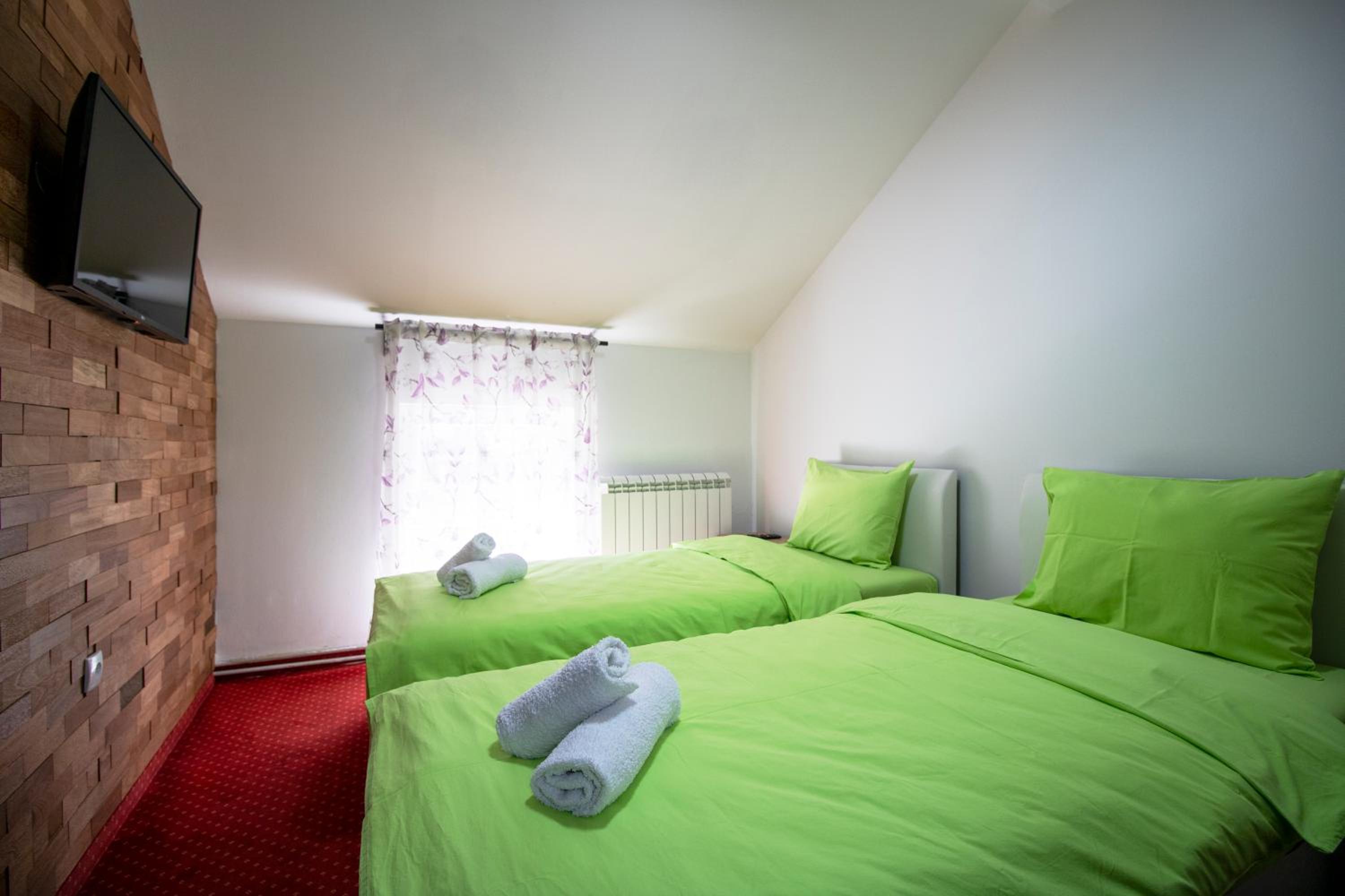 Twin Room photo 1