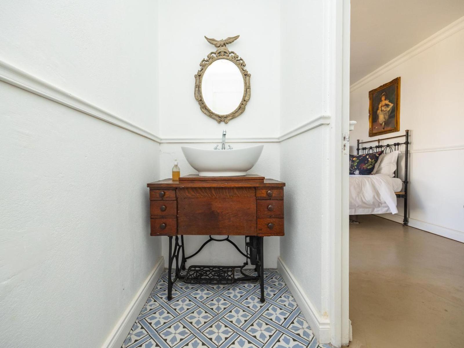 Standard Twin Room photo 3