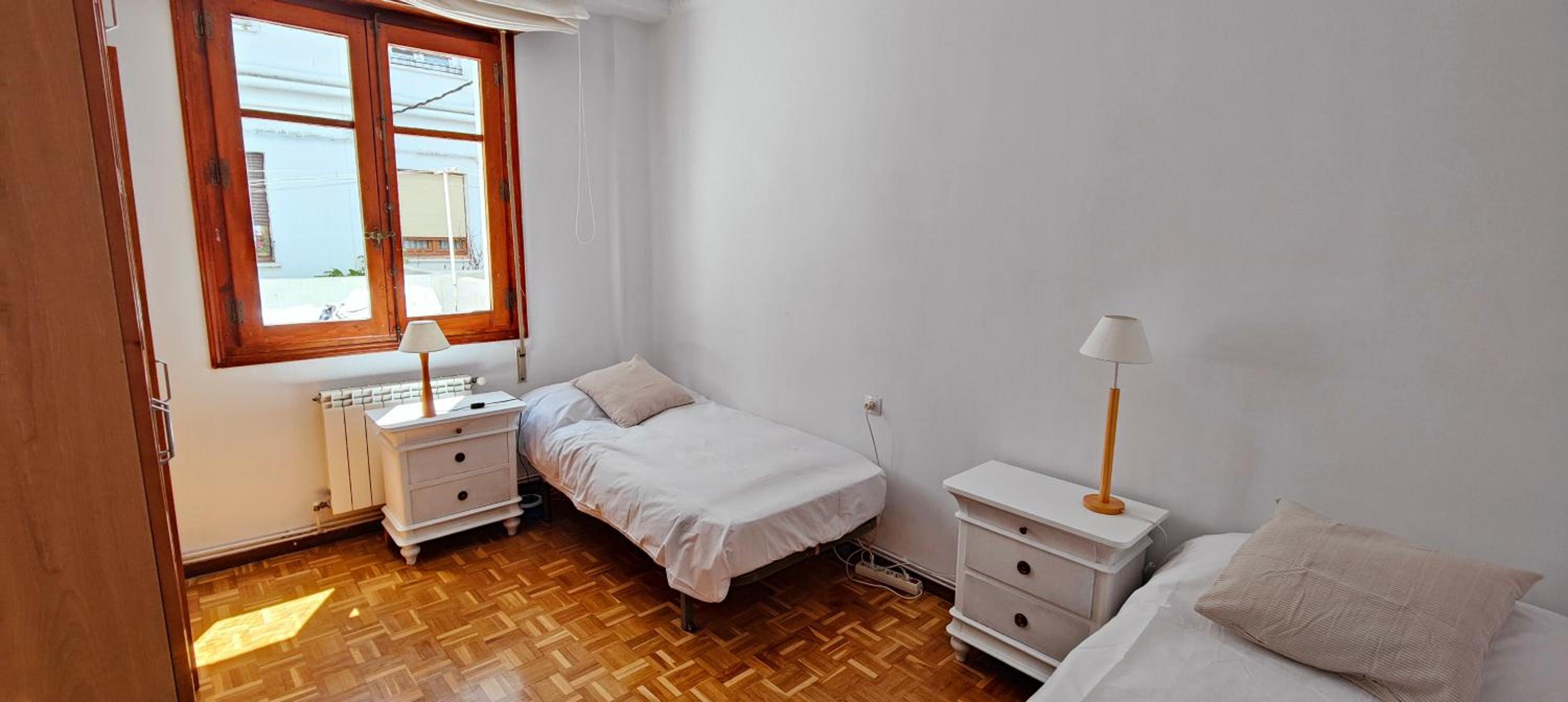 Three-Bedroom Apartment photo 2