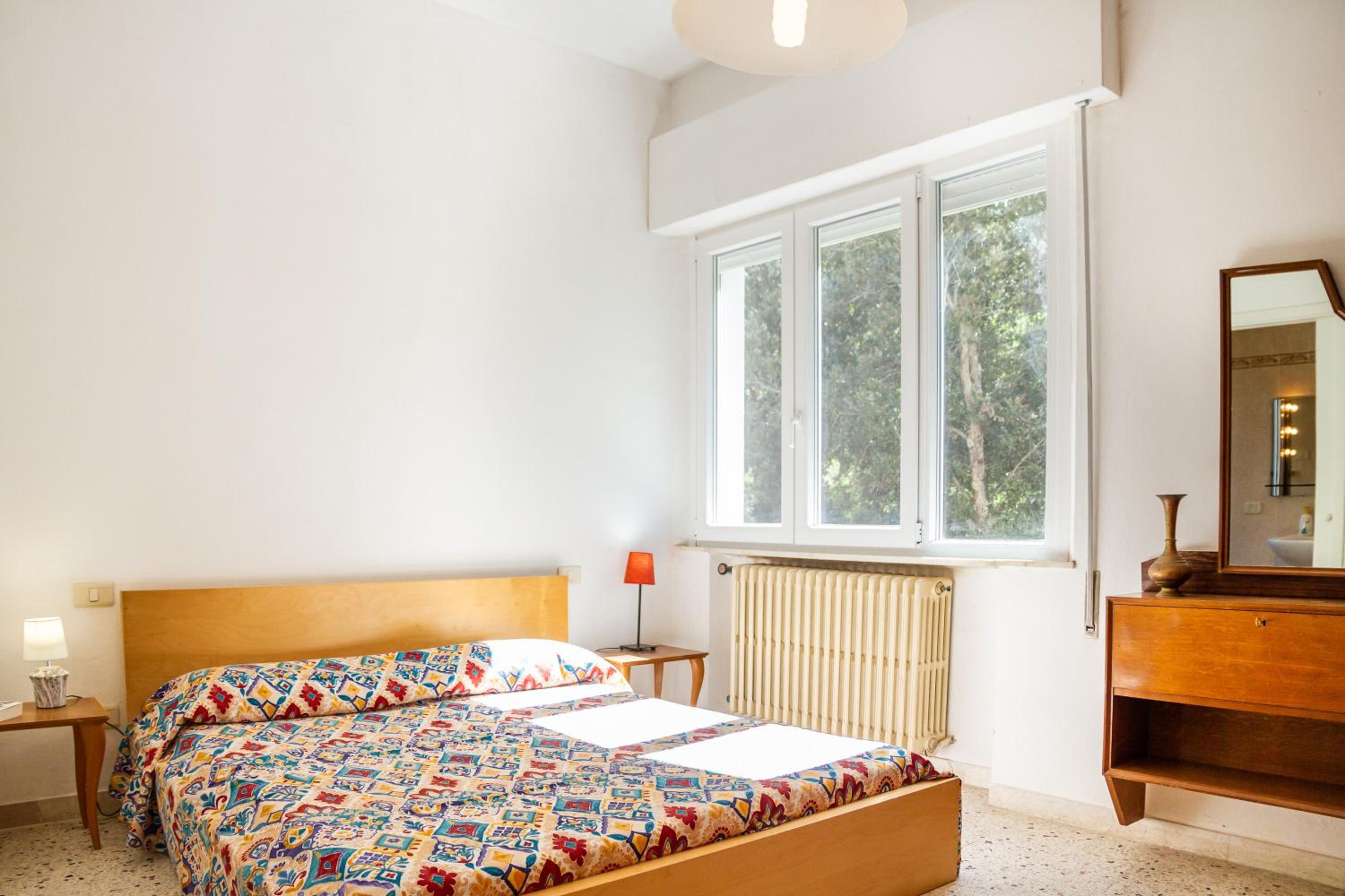 Three-Bedroom Premium Apartment with Balcony photo 1