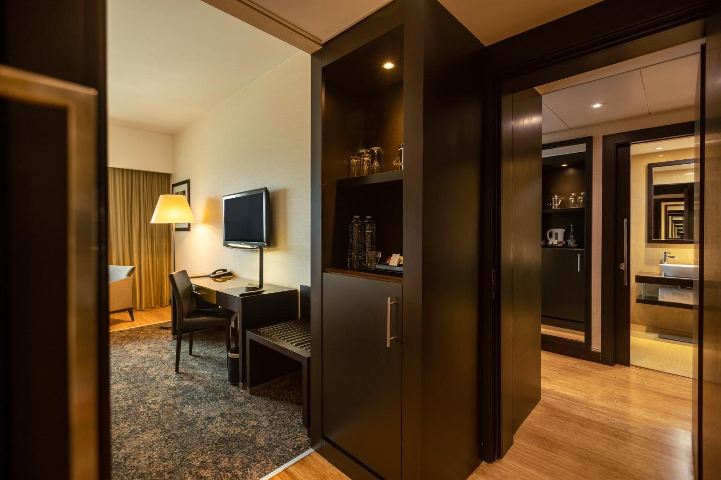 Double or Twin Room photo 3