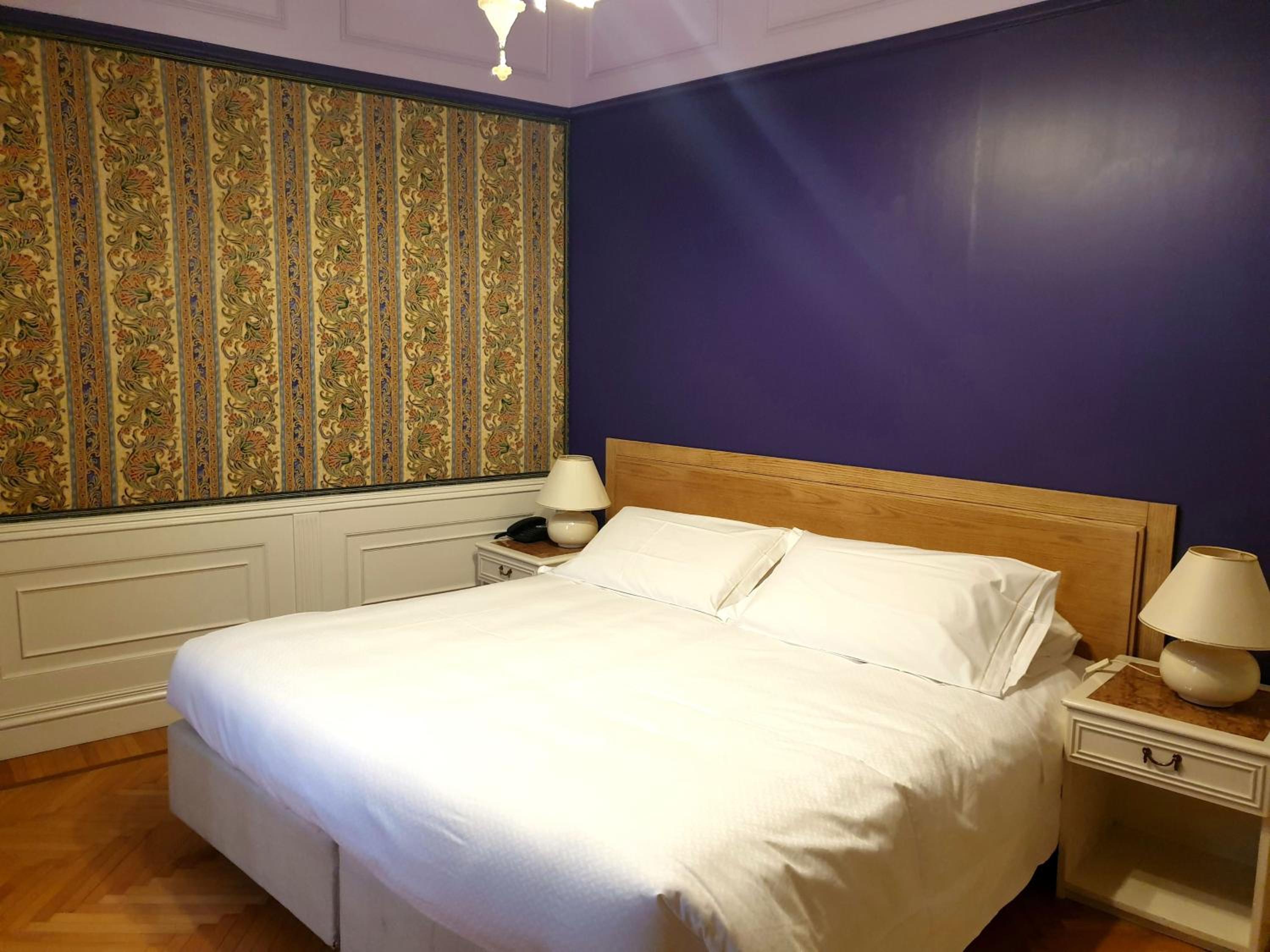 Double Room - Photo 15