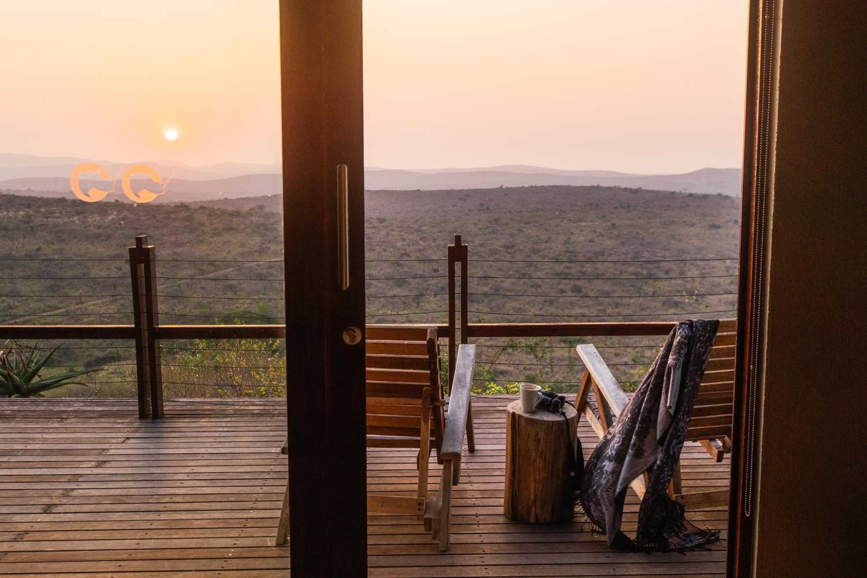 Luxury Bush Villa - Safari Package photo 2