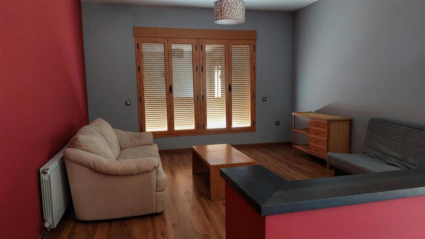 Four-Bedroom House photo 2