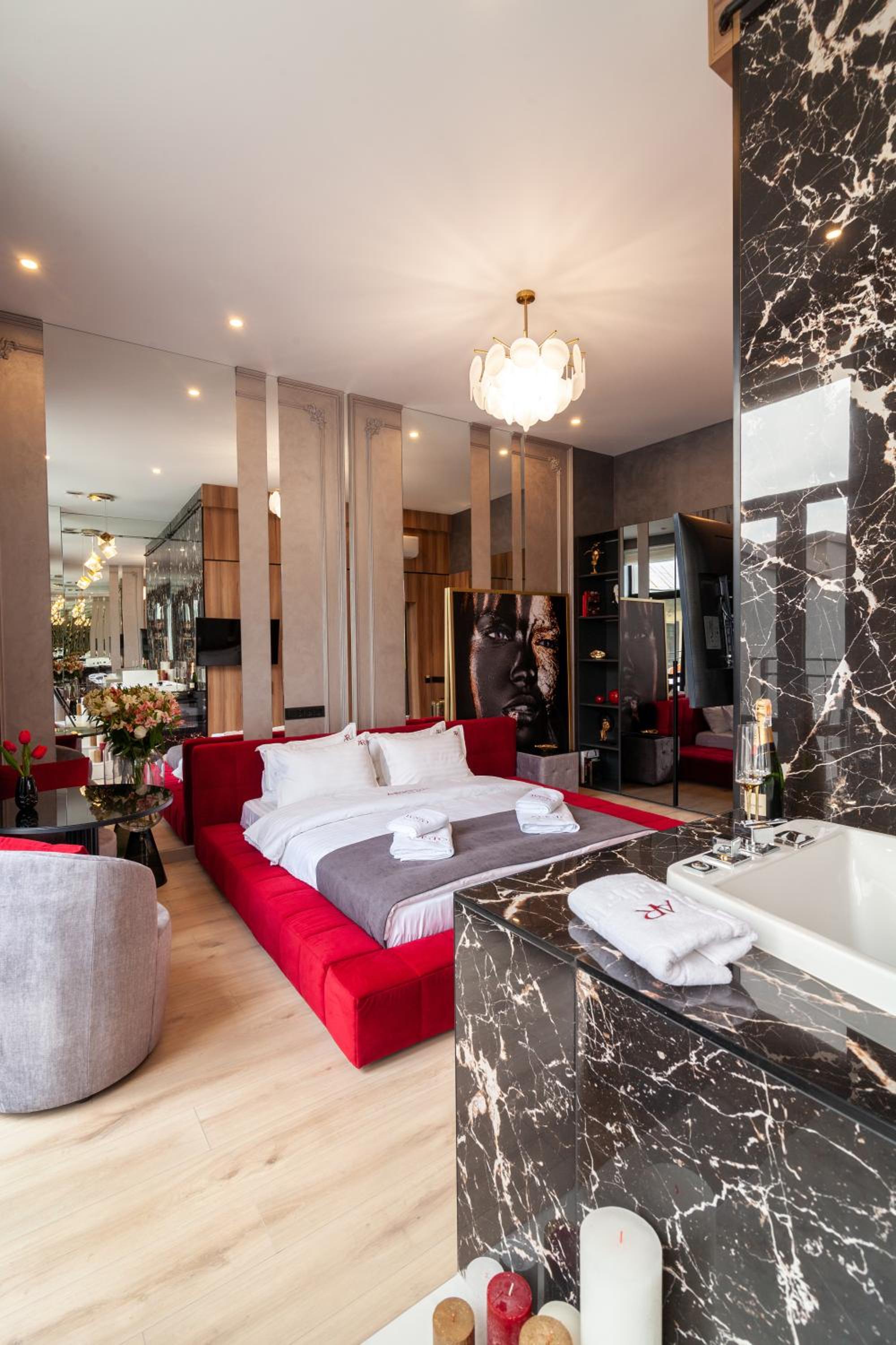Junior Suite with Balcony photo 1