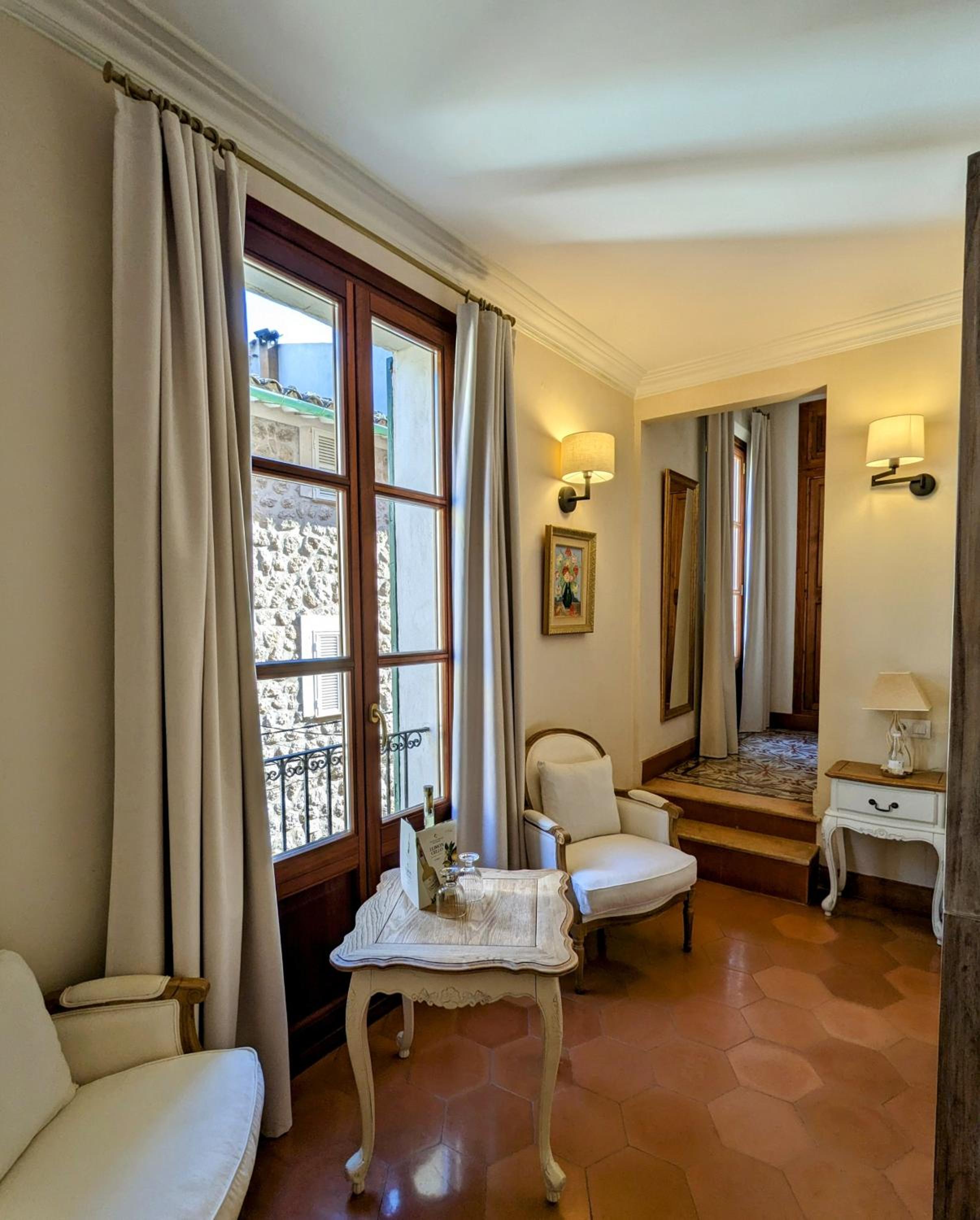 Superior Double Room - Photo 3