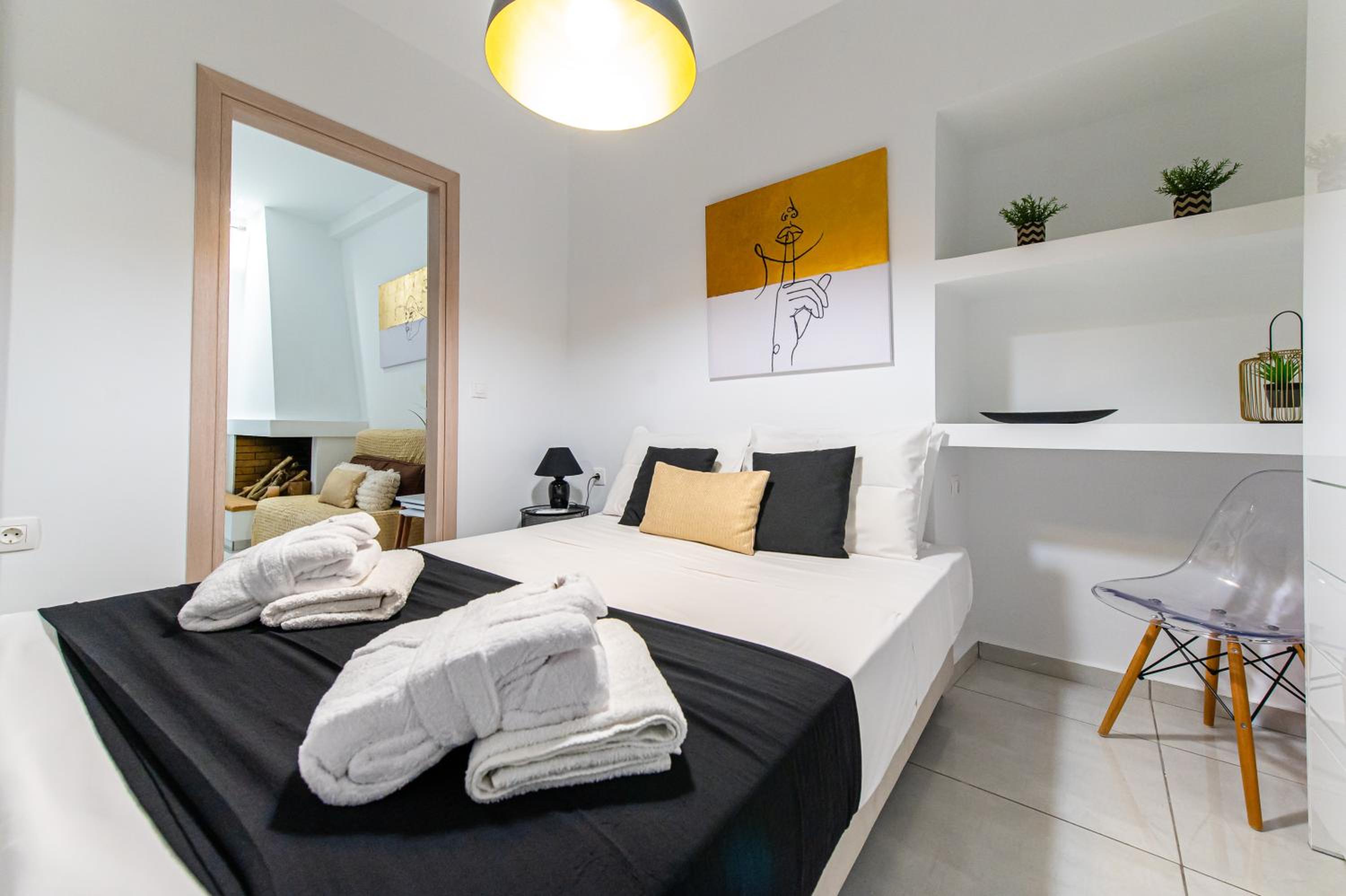 Deluxe Apartment