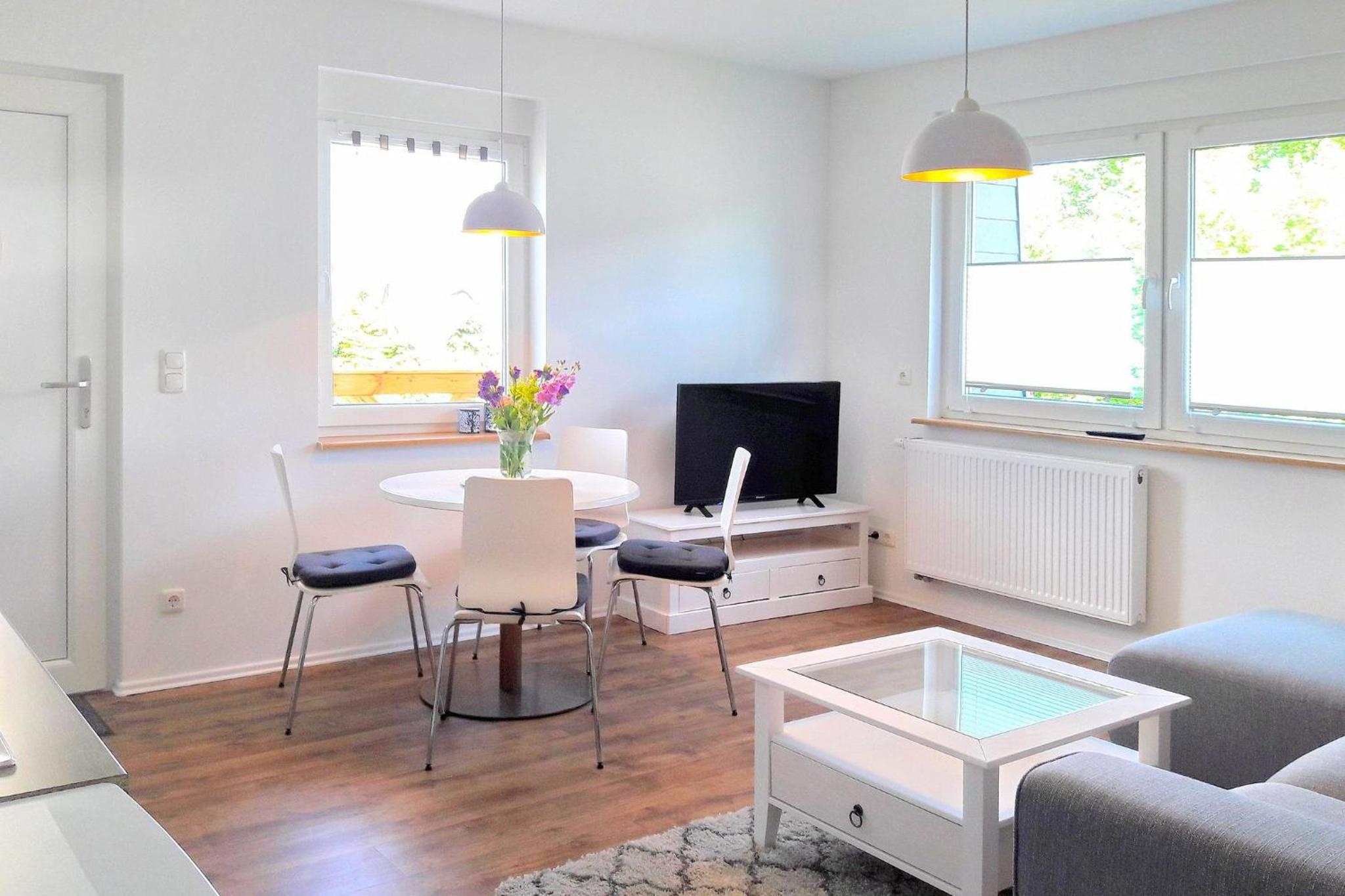 Two-Bedroom Apartment With Balcony photo 1