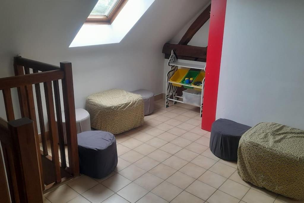 Four-Bedroom House - Photo 20
