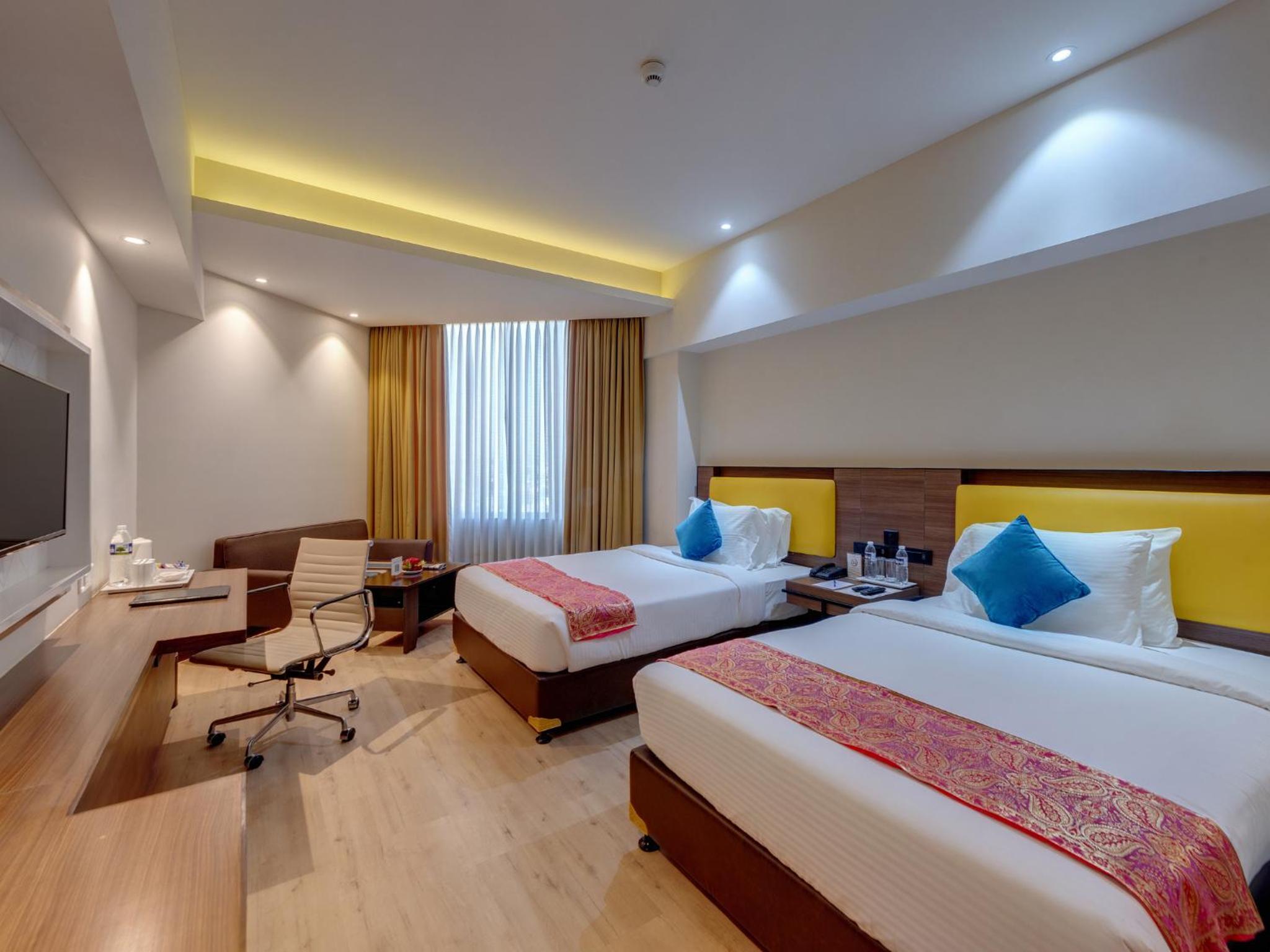 Deluxe Room - Photo 1