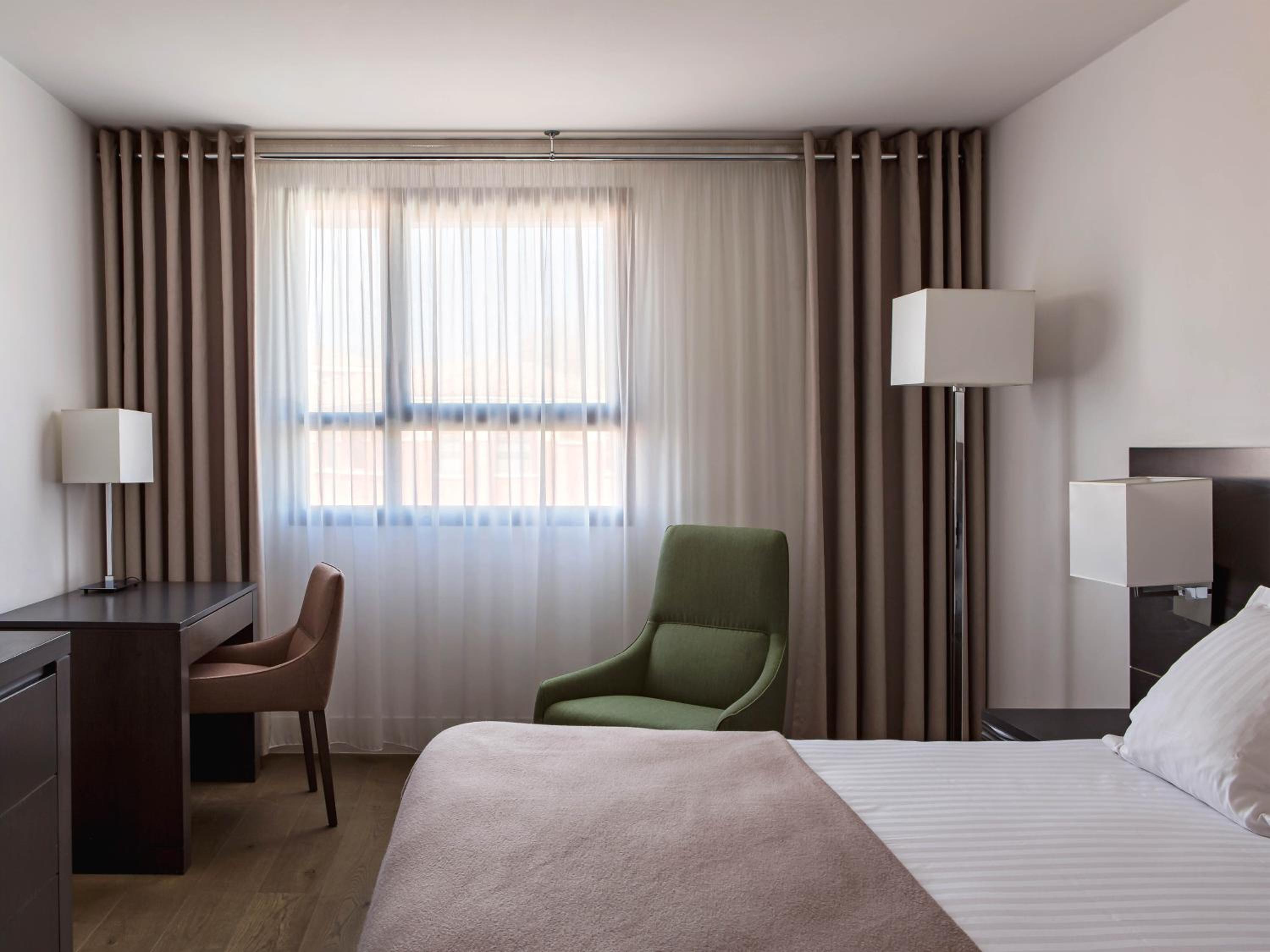 Standard Double Room - Photo 4