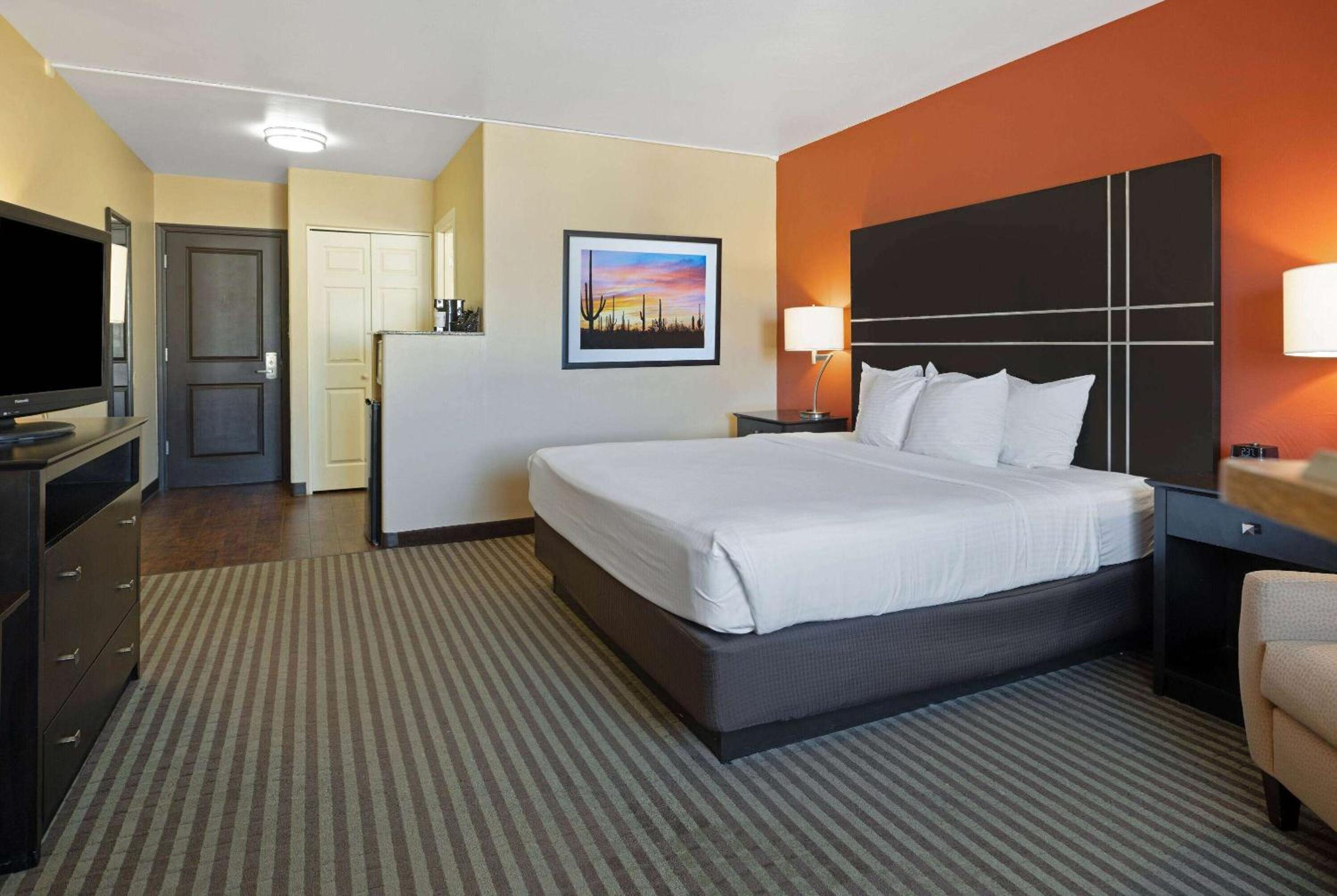 King Room - Disability Access - Photo 2