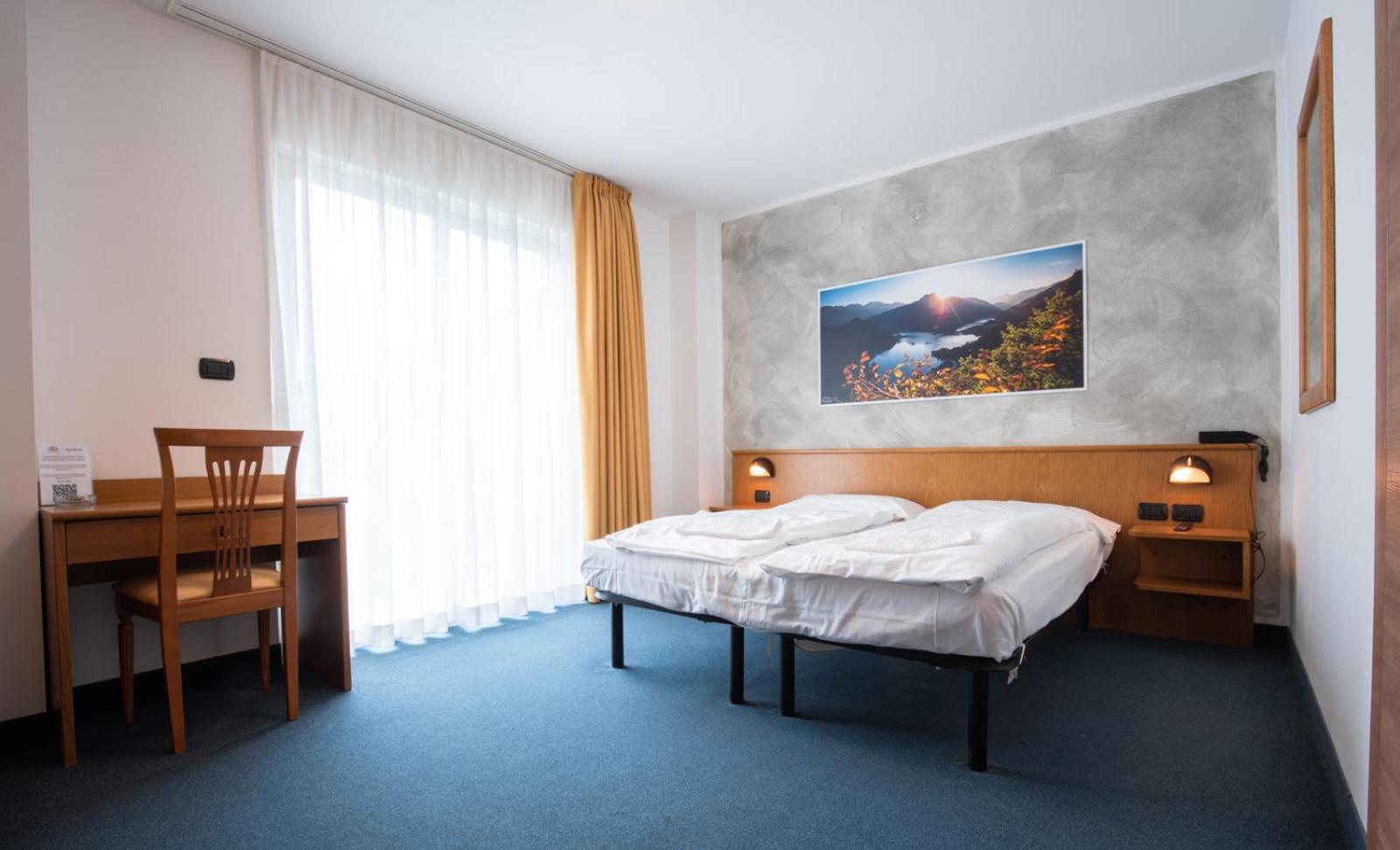 Comfort Double Room with Lake View photo 2