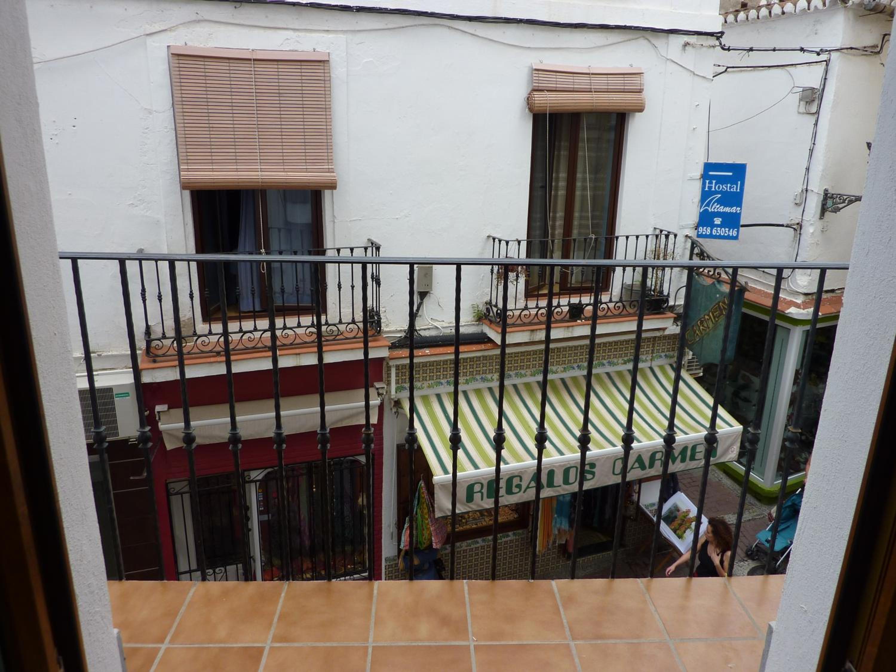 One-Bedroom Apartment (2 Adults + 2 Children) - Photo 7