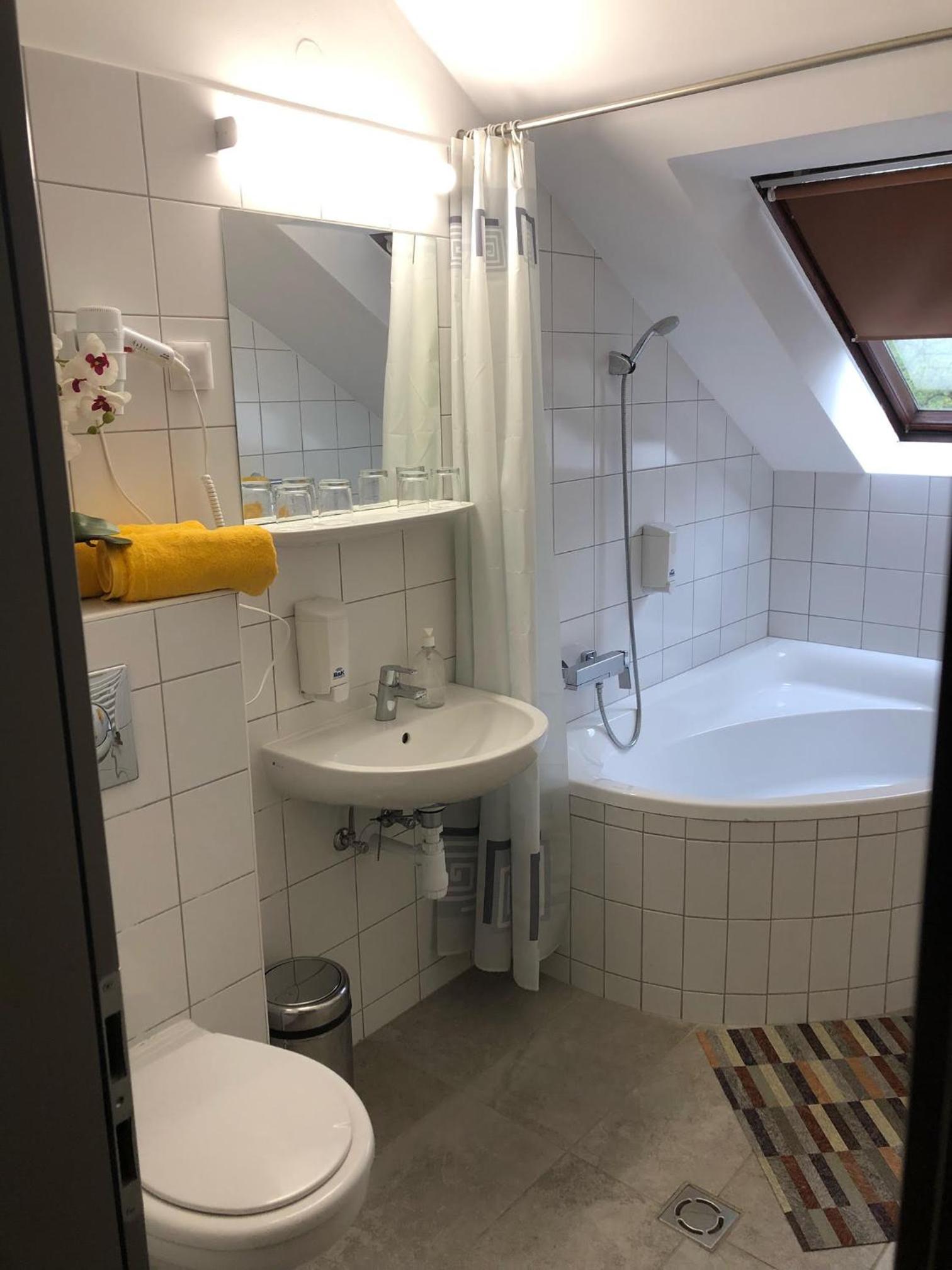 Family Room with Bath photo 3