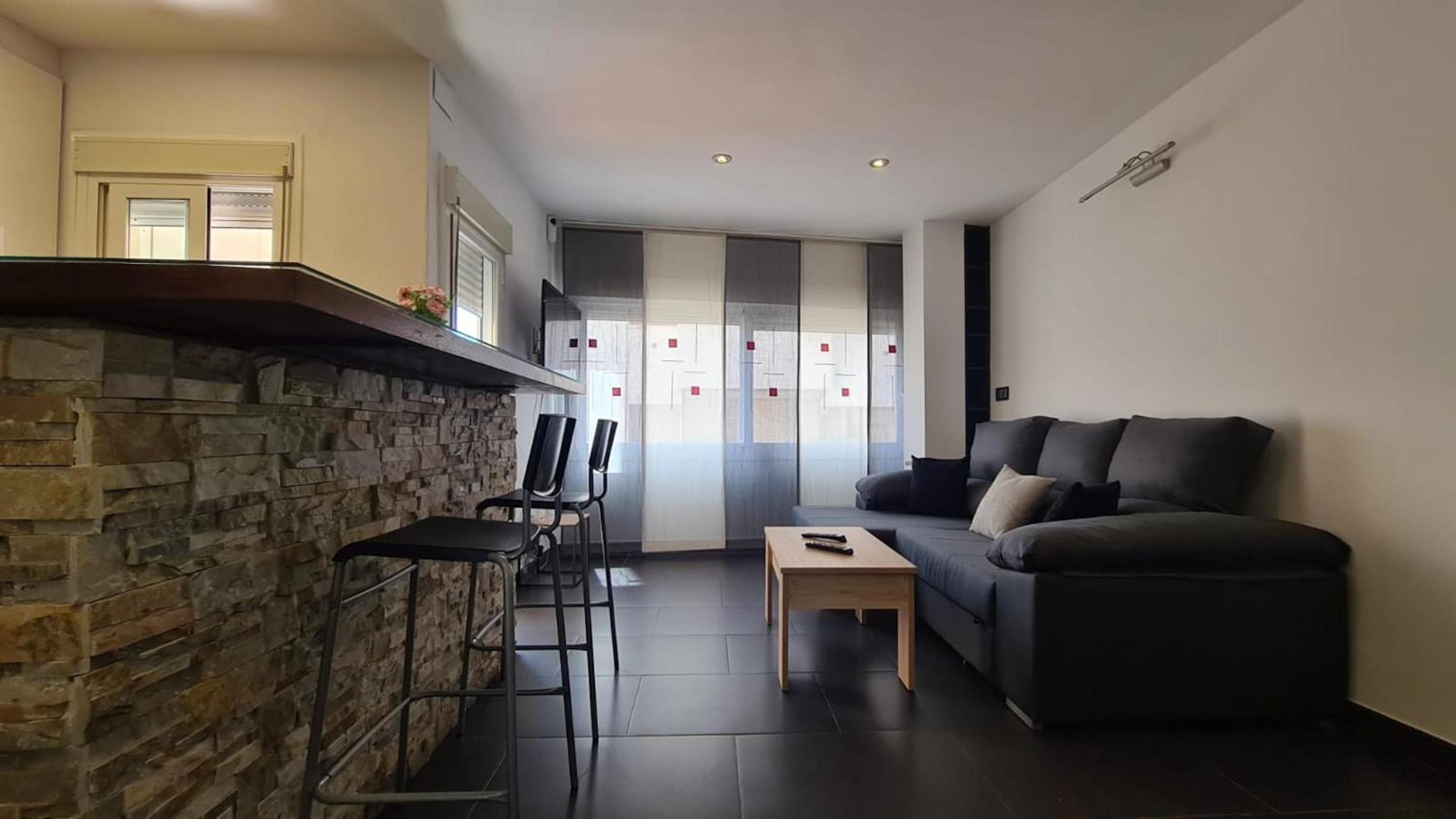 Apartamento con Balcón
