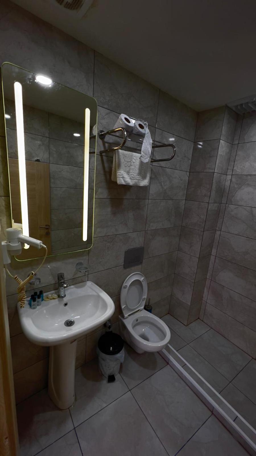 Standard Triple Room photo 3