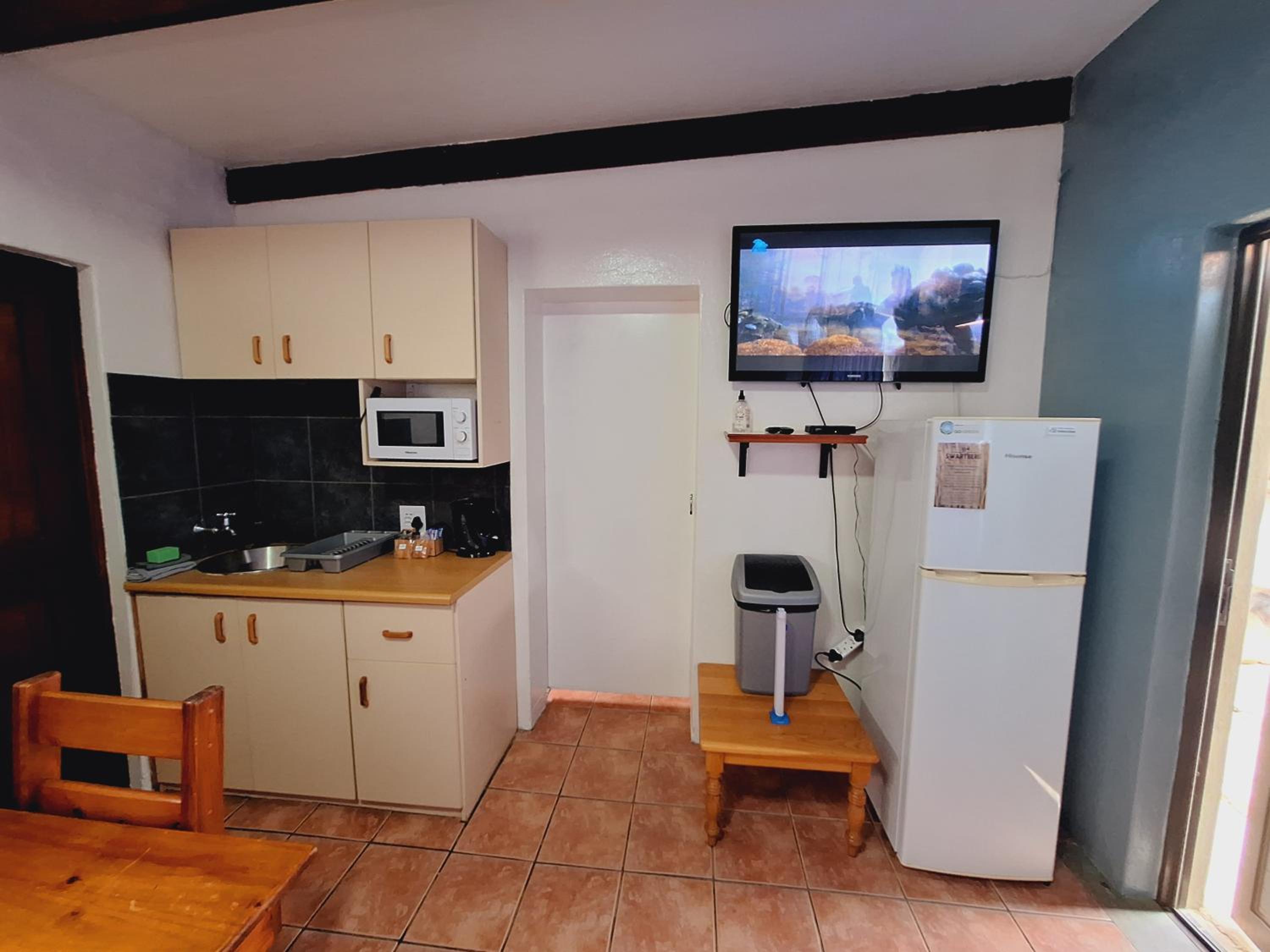 Apartment - Photo 4