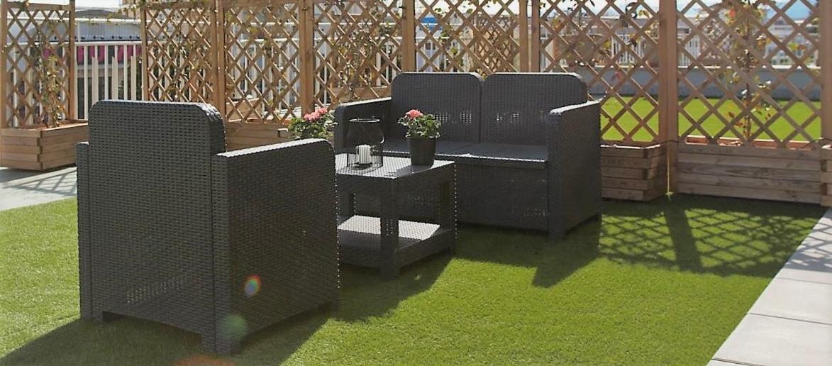 Studio with Terrace