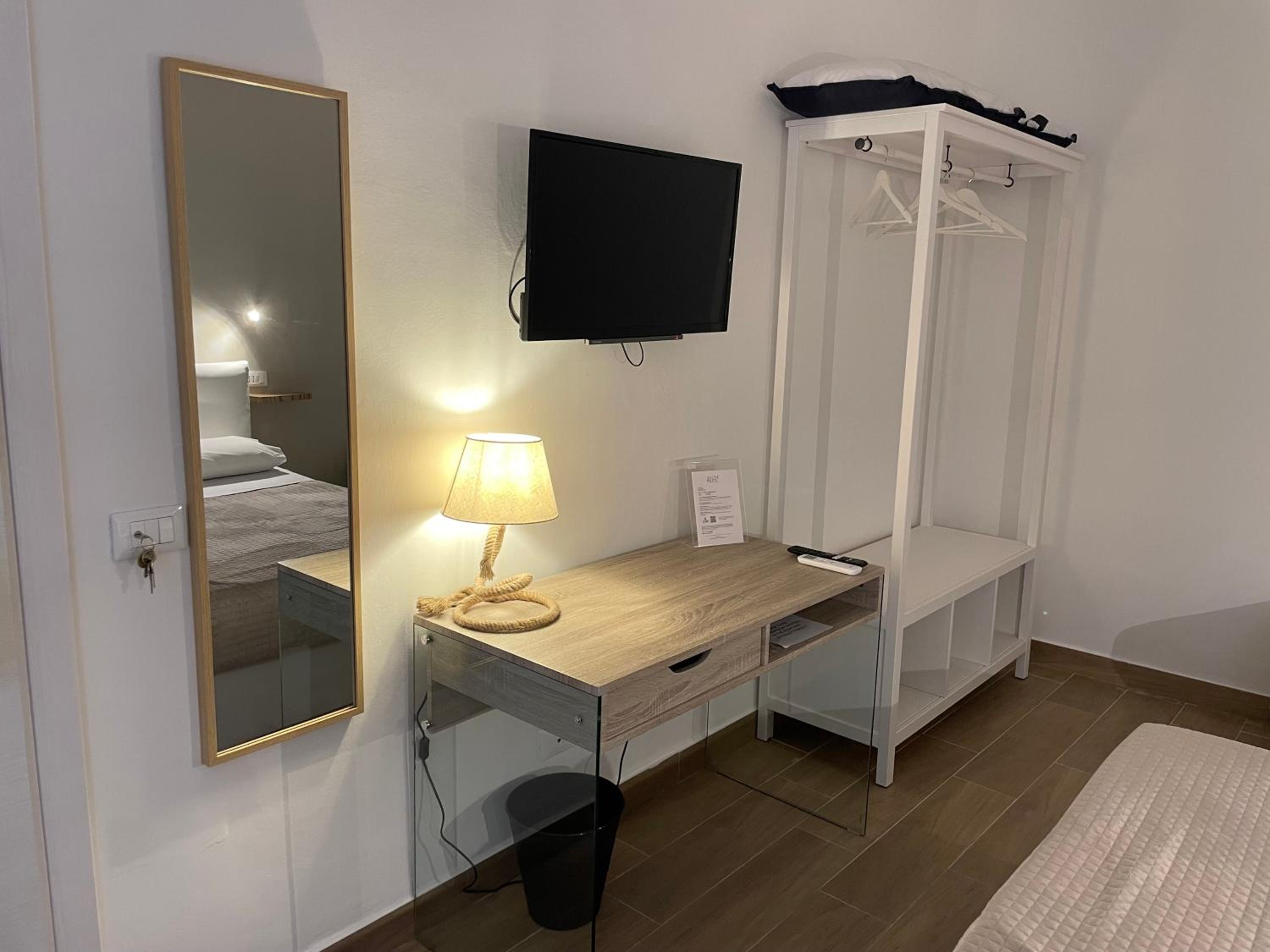 Comfort Triple Room - Photo 5