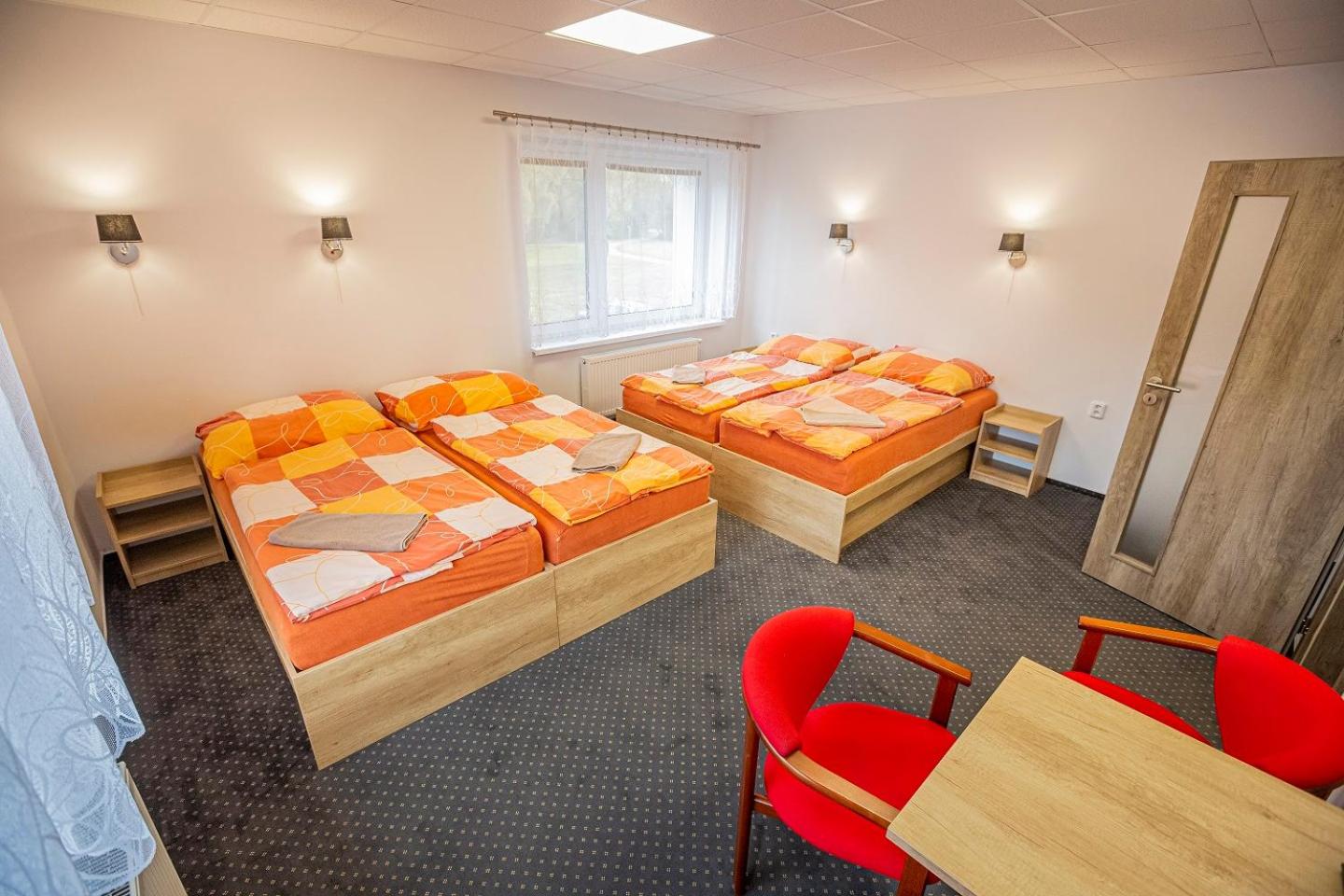 Deluxe Quadruple Room - Photo 2