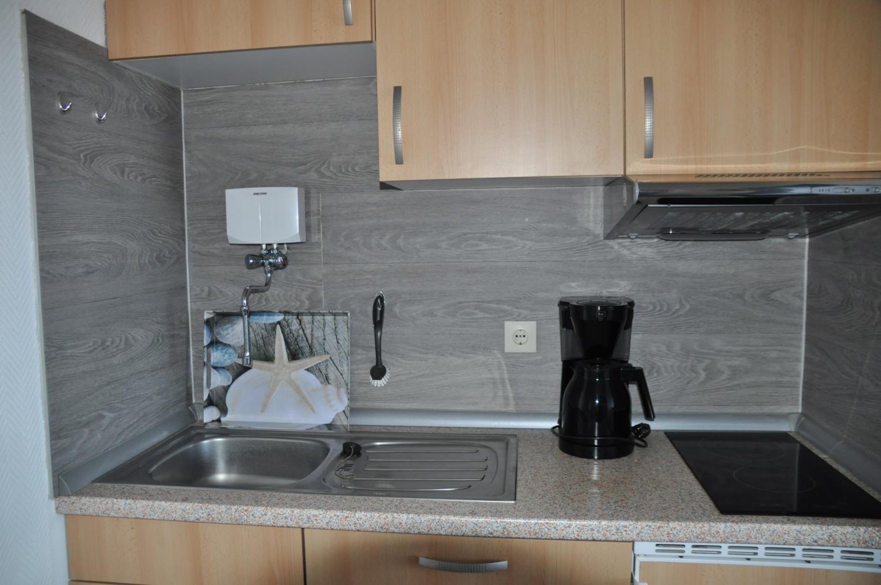Apartment photo 2