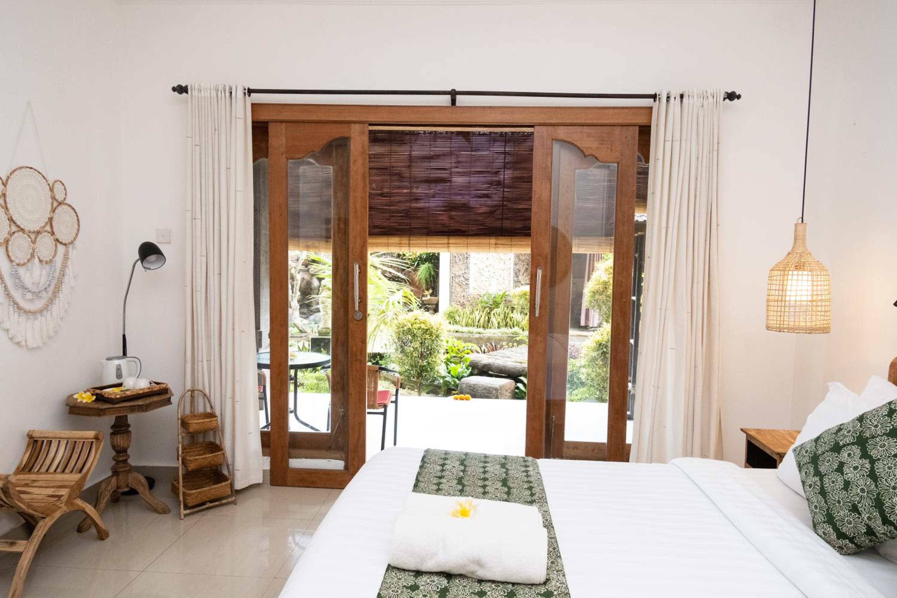 Deluxe Double Room - Photo 8