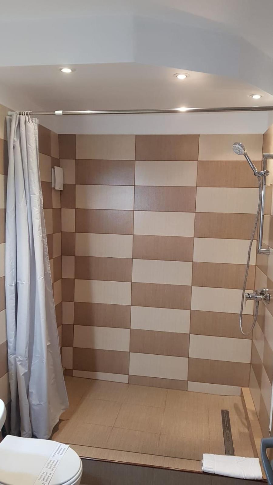 Studio Apartment (4 Adults) photo 2
