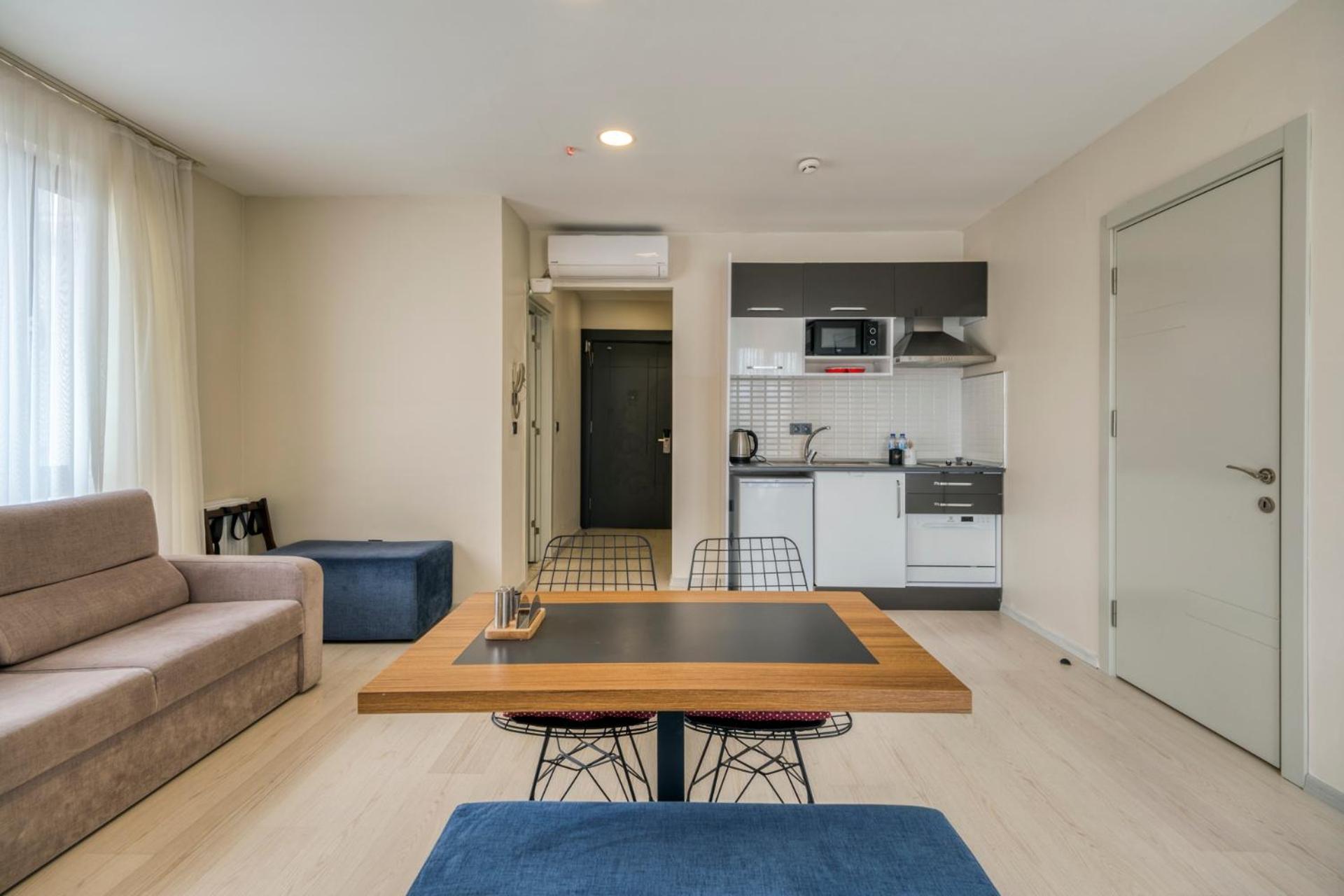 Two-Bedroom Suite photo 3