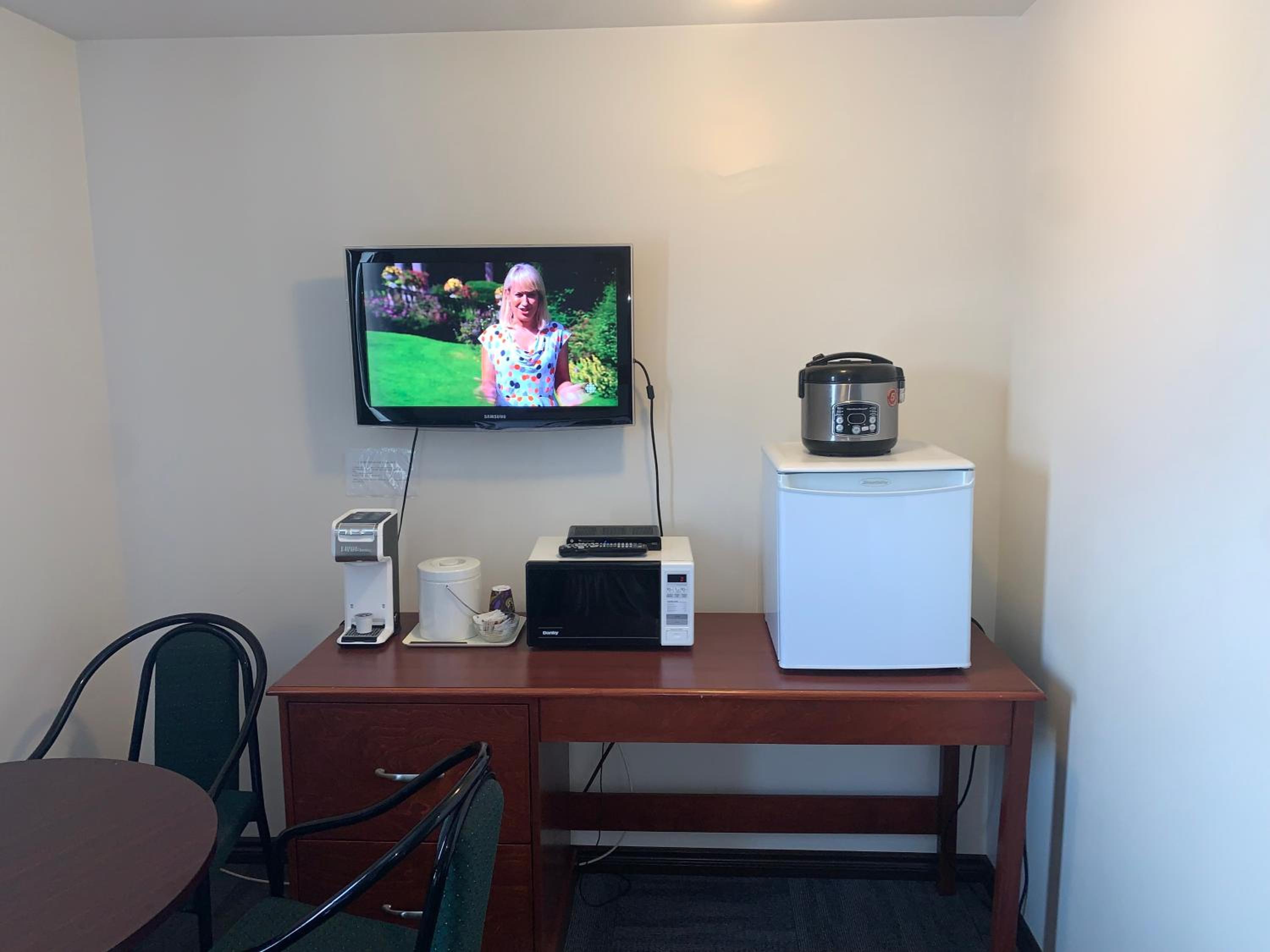 Standard Double or Twin Room photo 3