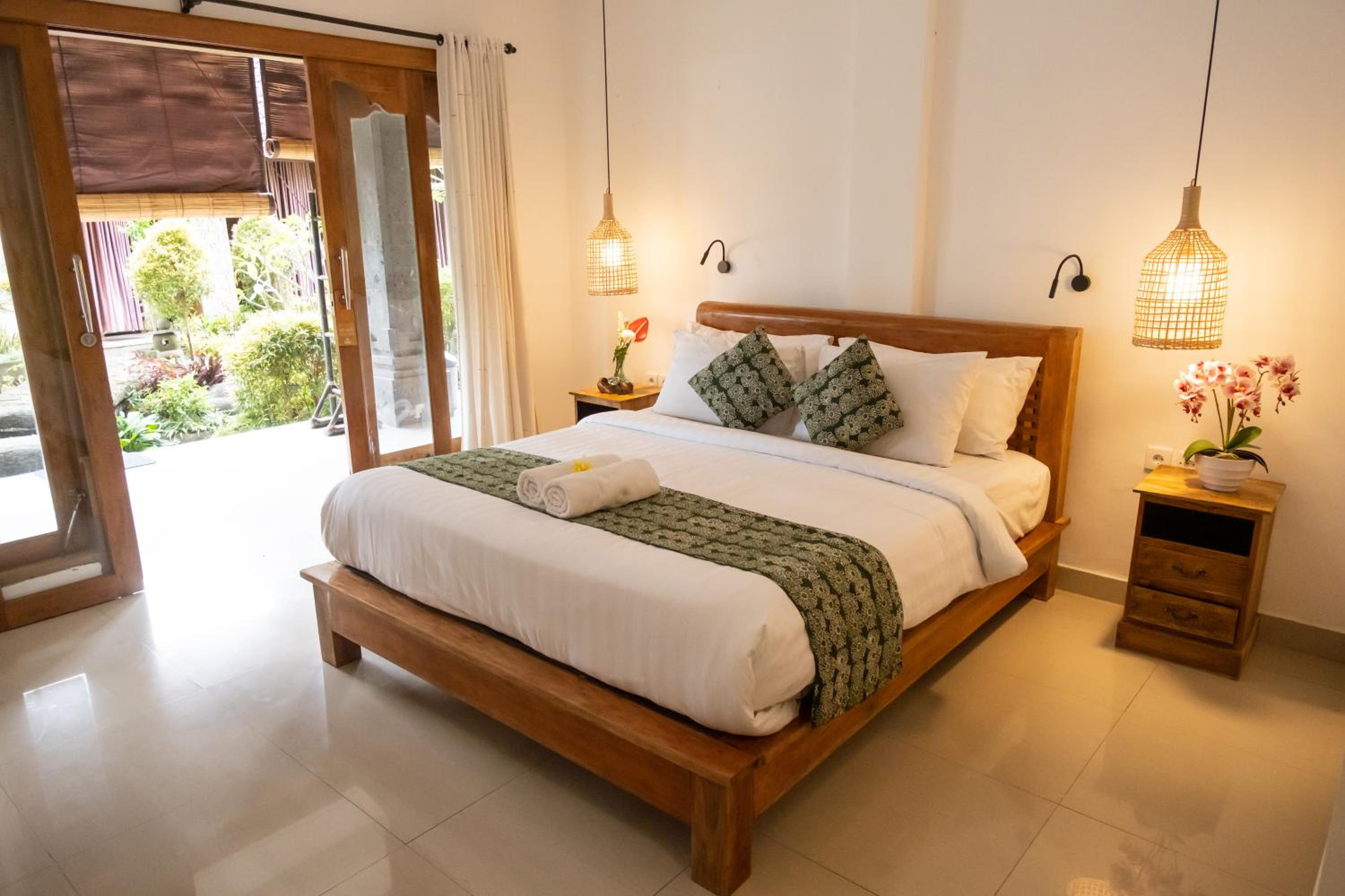 Deluxe Double Room - Photo 18