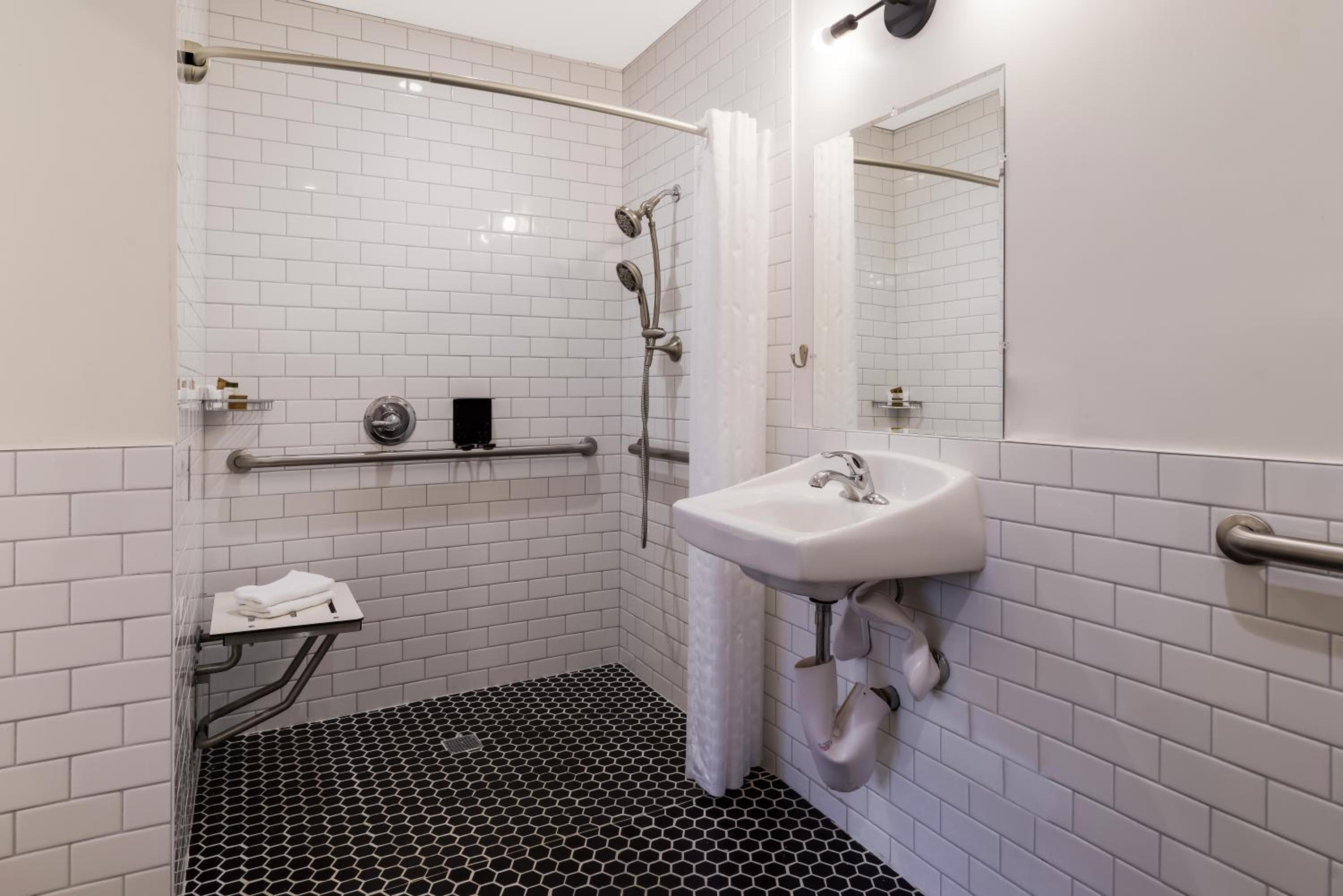 Signature Inn Oakland, Billede 5