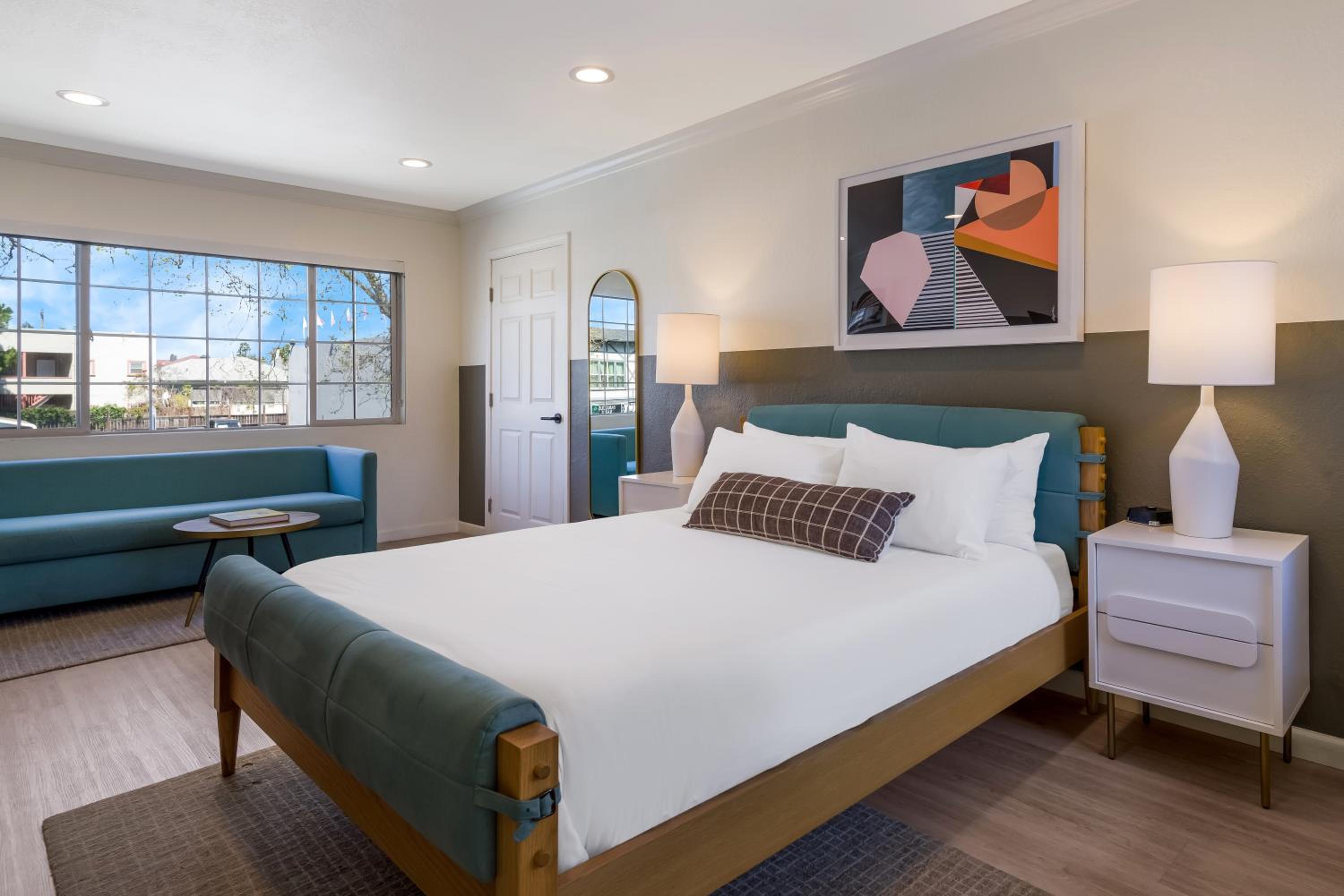 Standard Queen Room photo 1