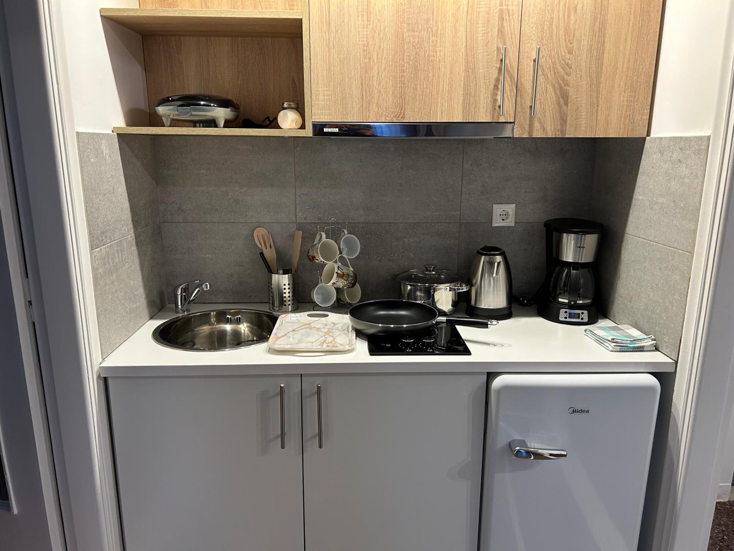Deluxe Apartment photo 2