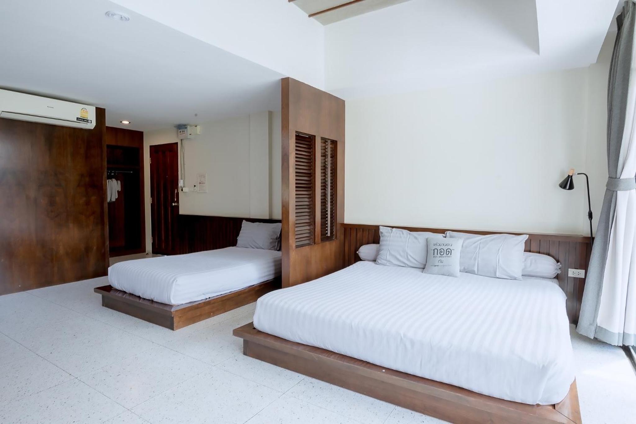 Deluxe Triple Room photo 3