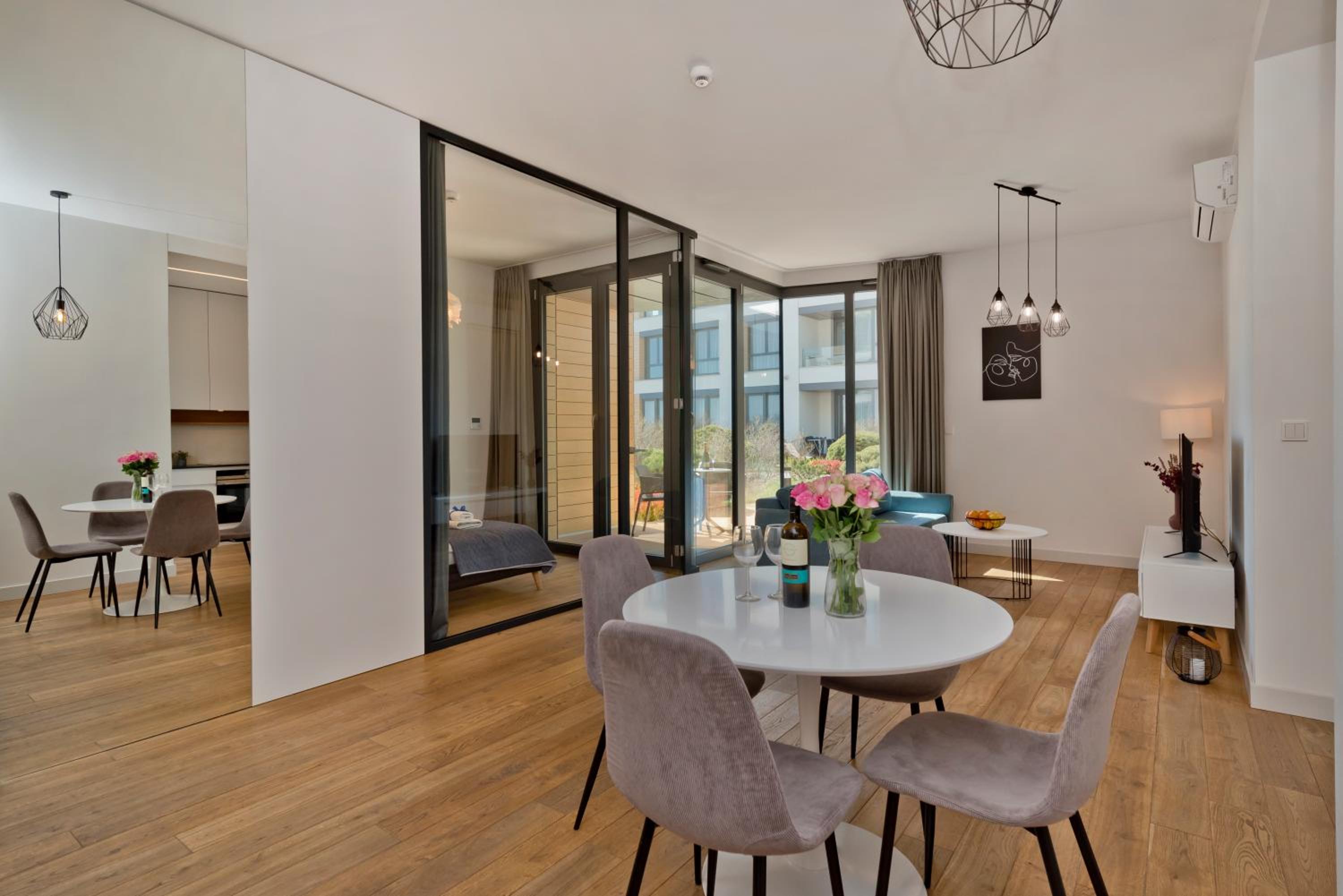 Studio Apartment with Sea View photo 3