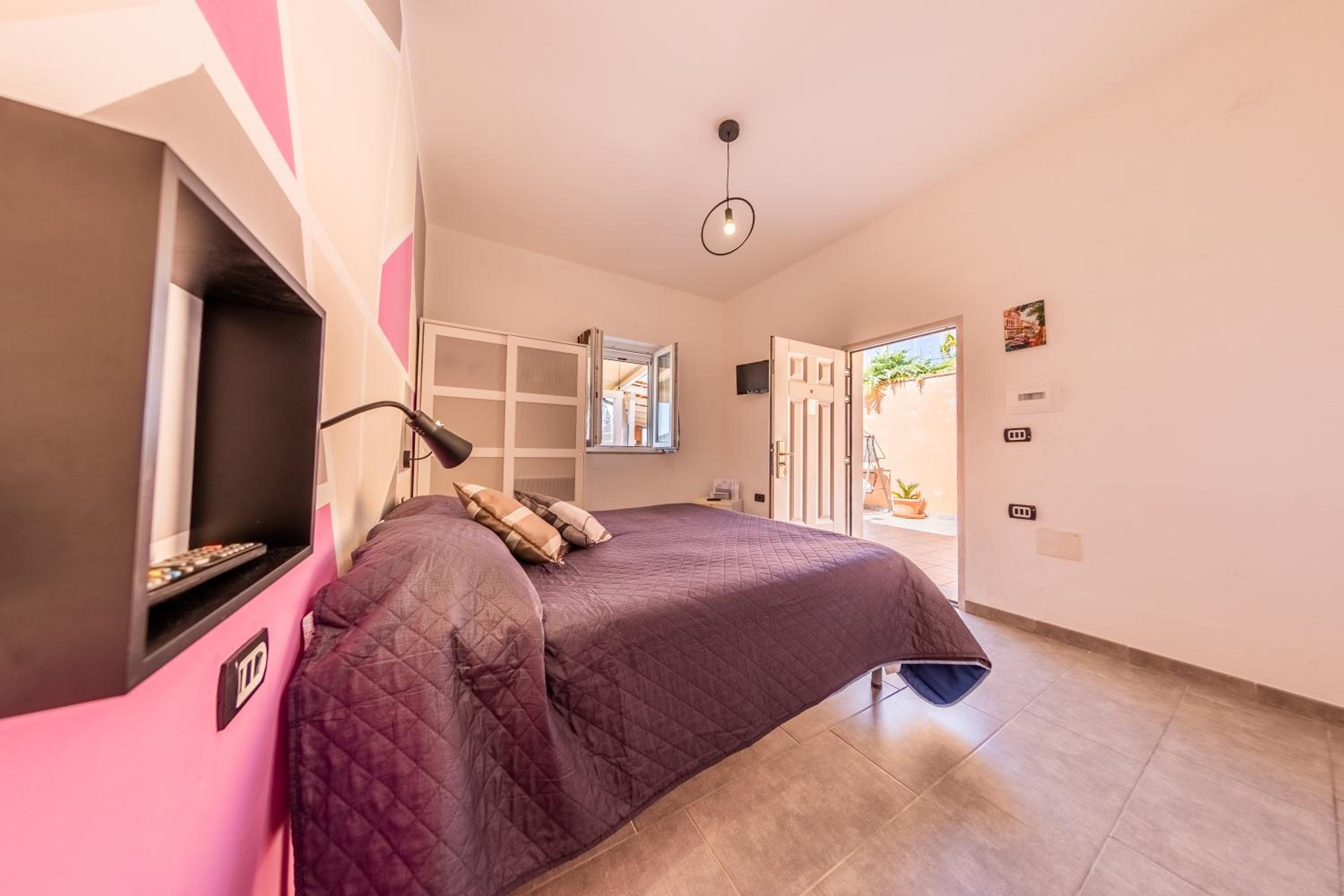 Double Room with Private Bathroom photo 3