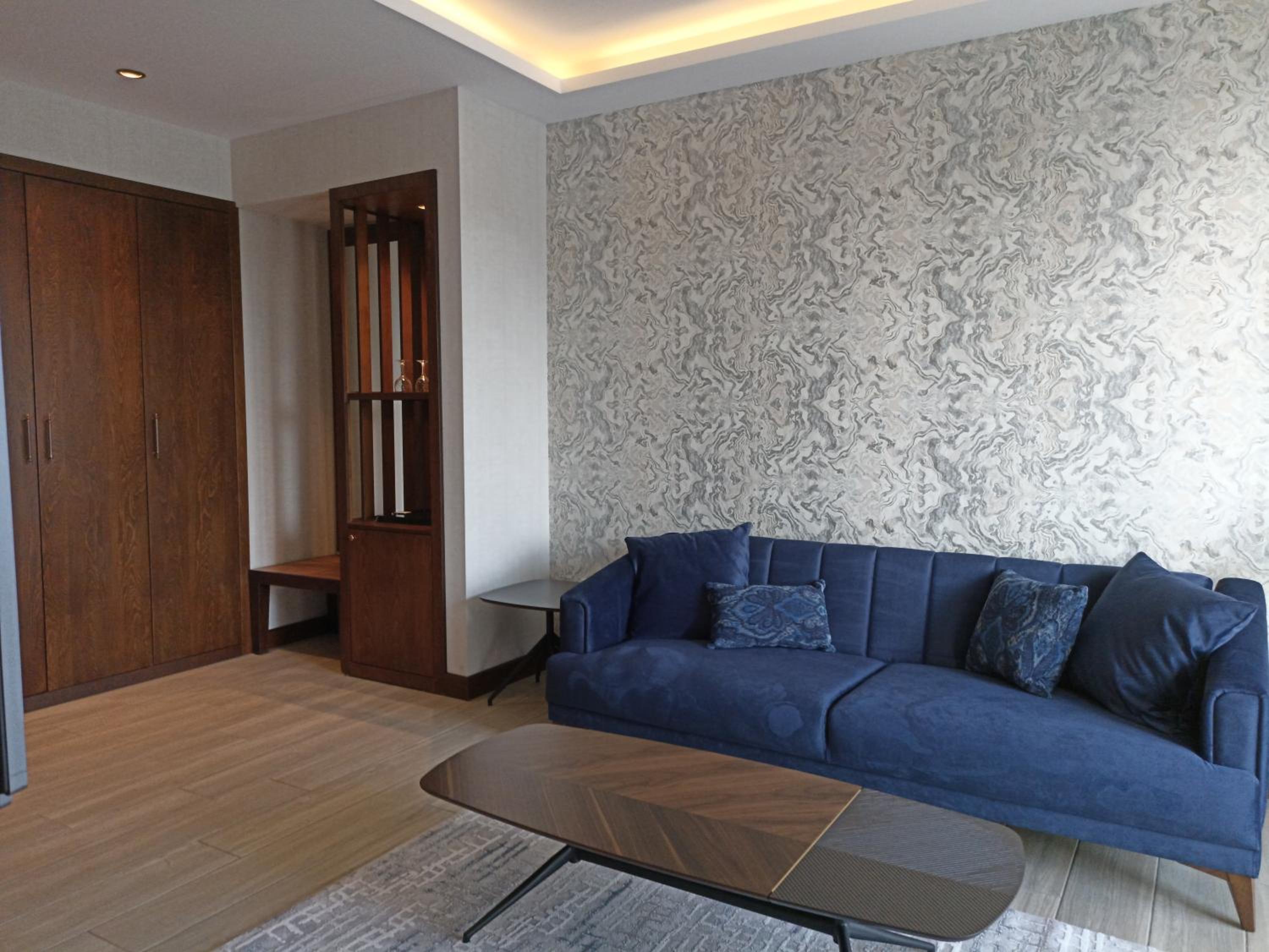 Deluxe Suite - Photo 1