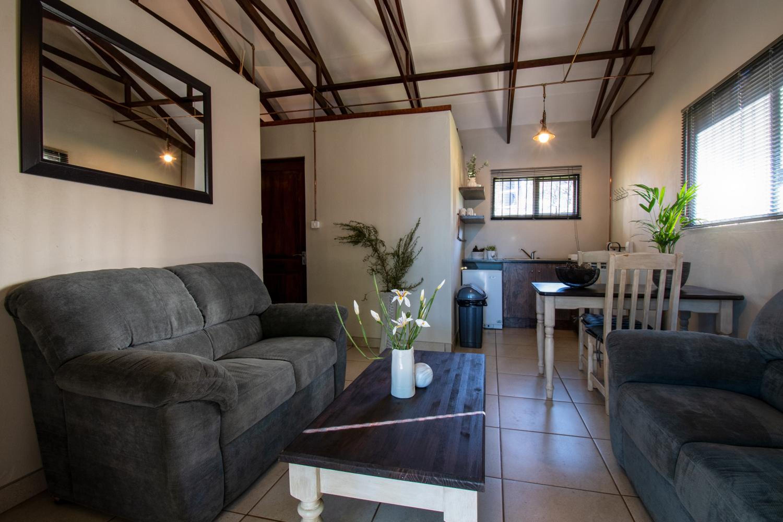 One-Bedroom Chalet - Photo 10