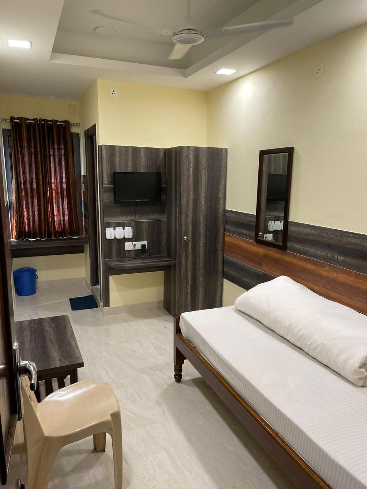 Deluxe Single Room photo 3