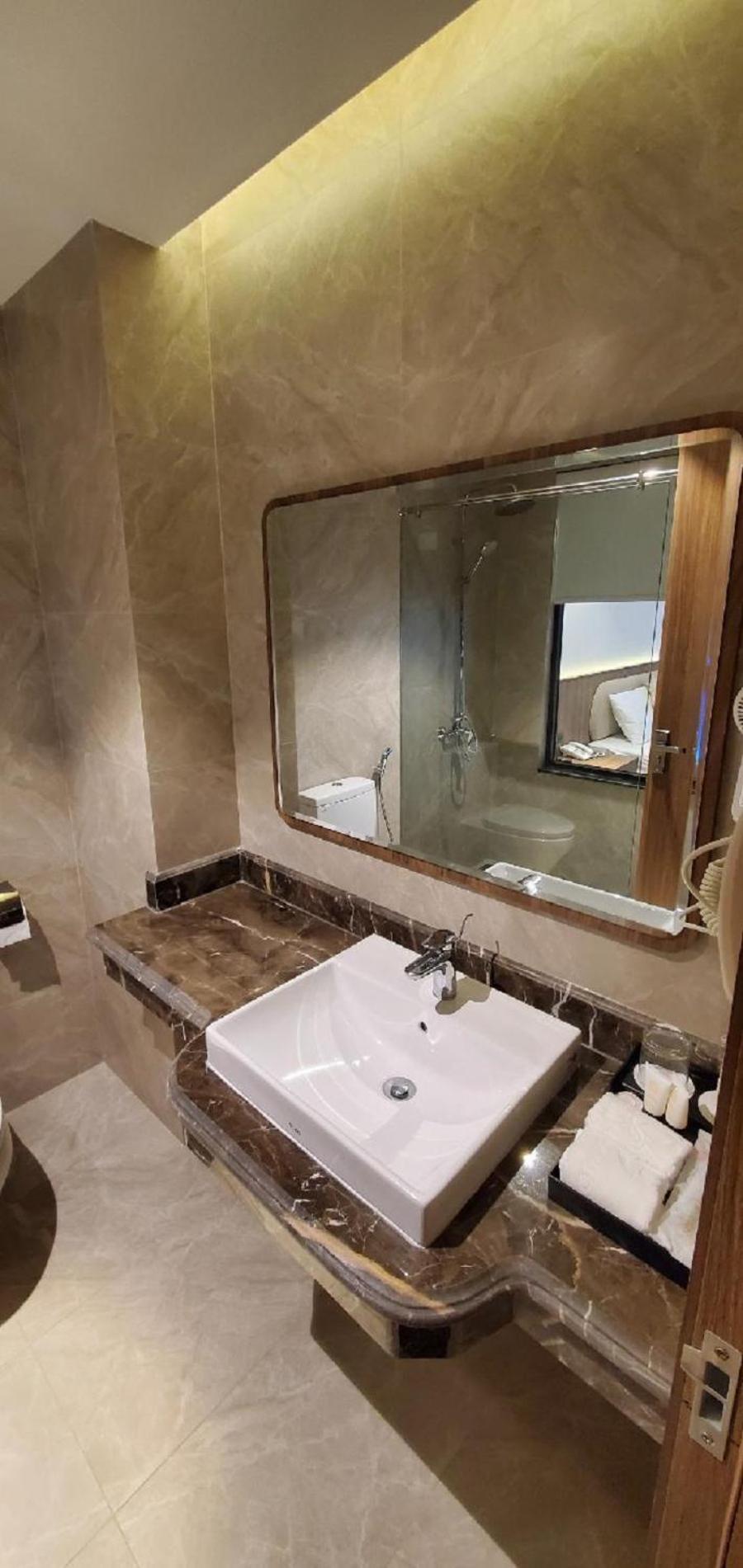 Deluxe Double Room - Photo 4
