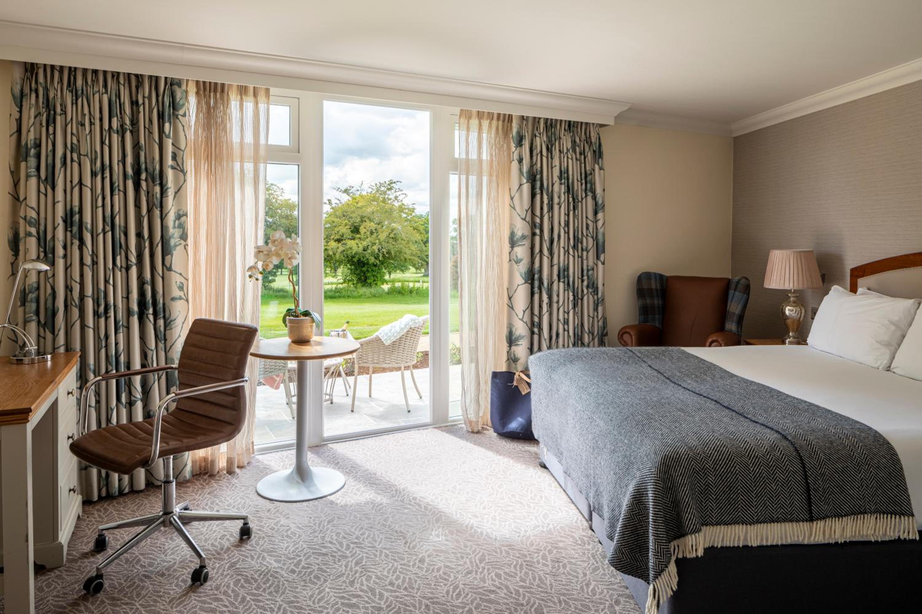 Superior Double or Twin Room with Terrace - Photo 1