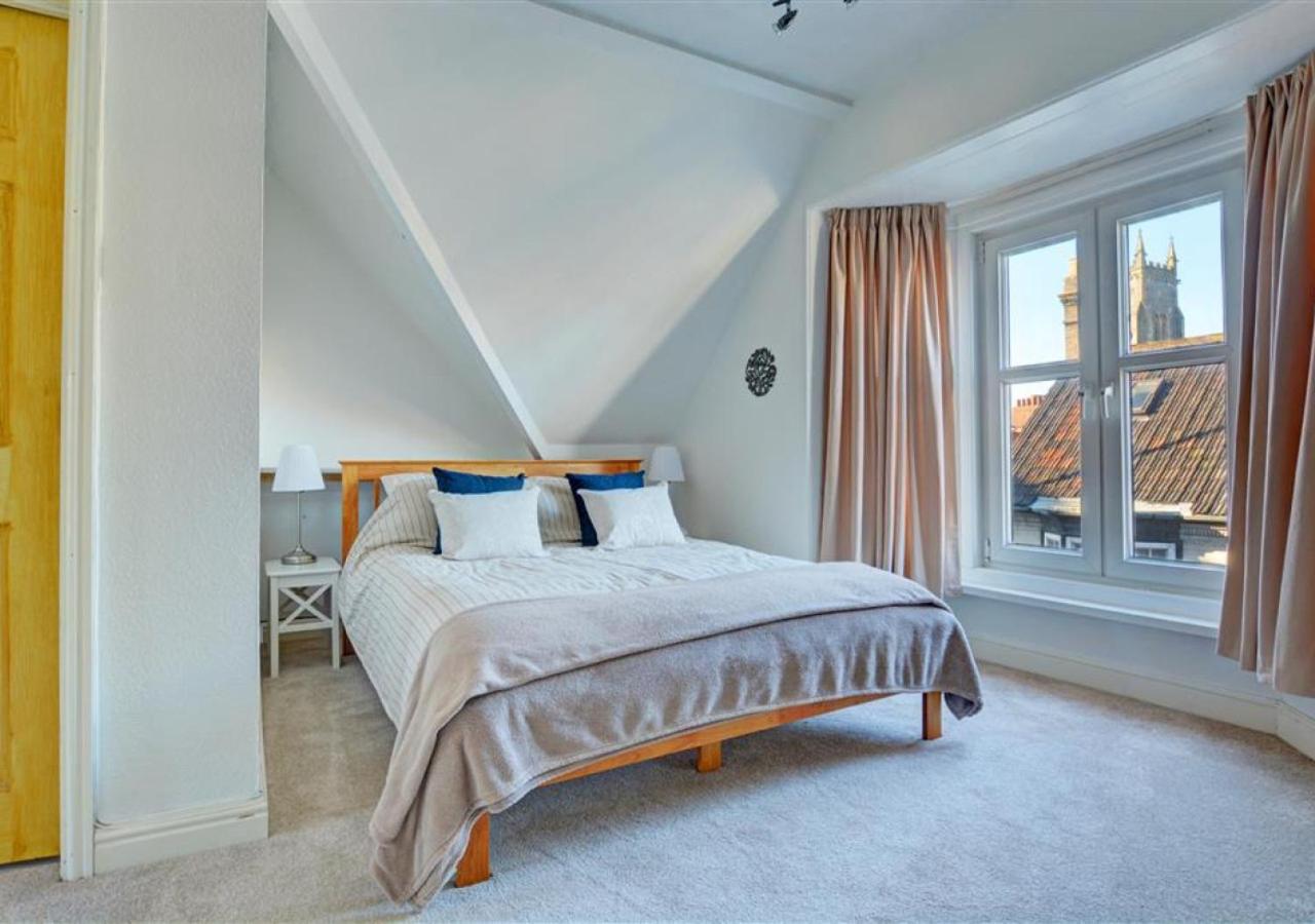 Four-Bedroom House photo 1